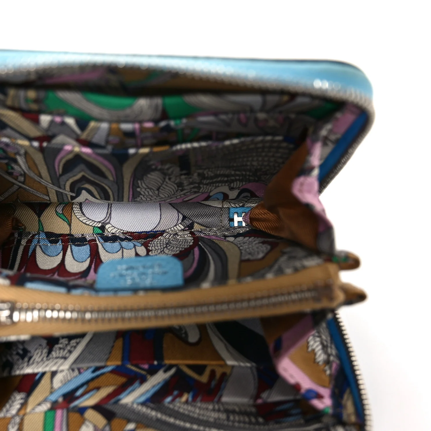 Epsom Silk'In Compact Wallet Celeste - Image 5