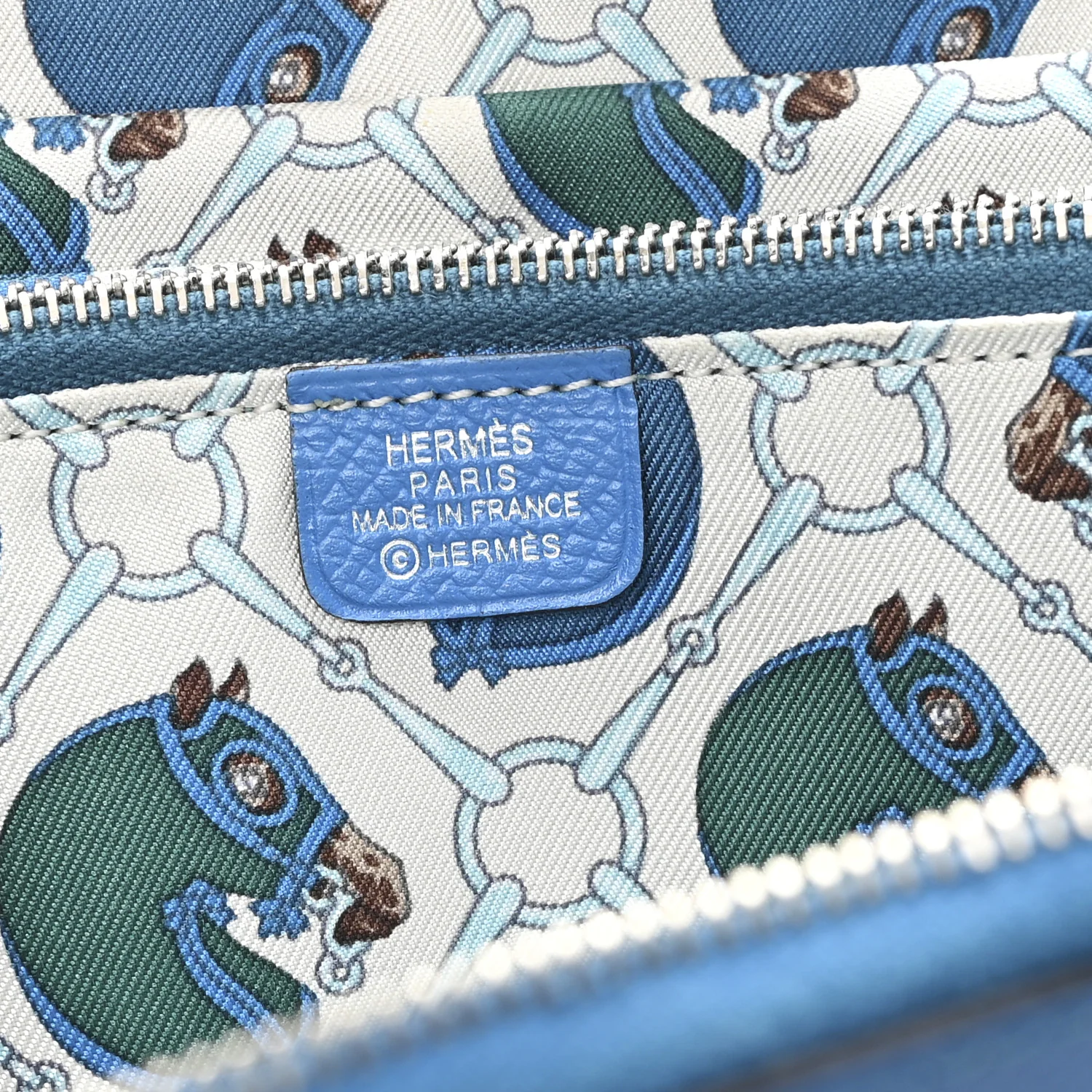 Epsom Silk'In Wallet Blue Izmir - Image 6
