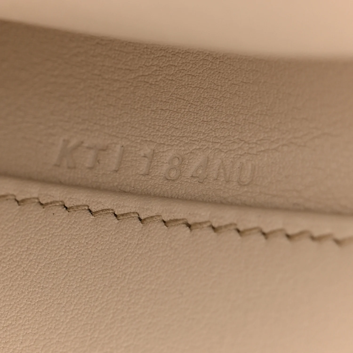 Evercolor Kelly Danse II Belt Bag Beton - Image 8