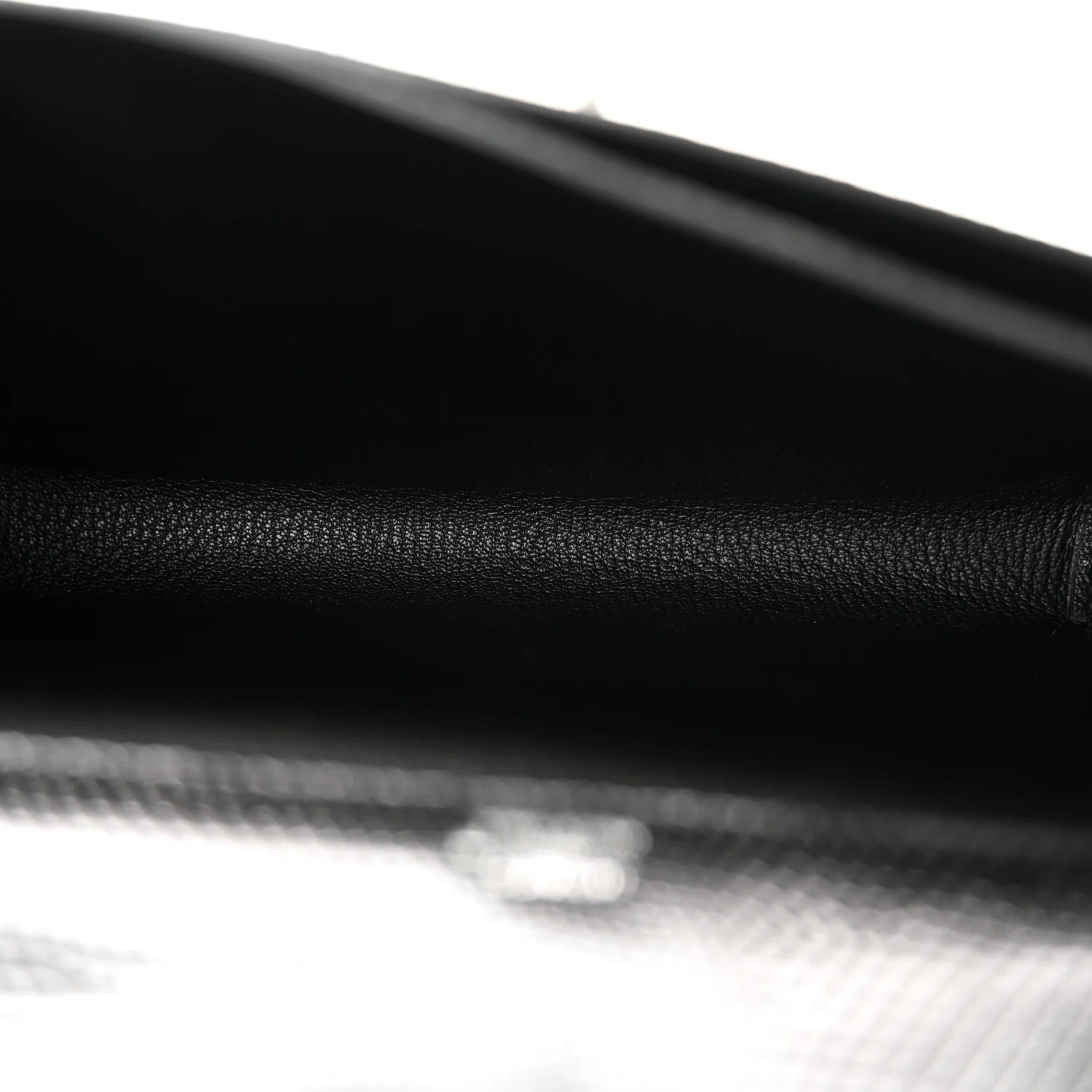 Lizard Kelly Depeches 25 Pouch Black - Image 8