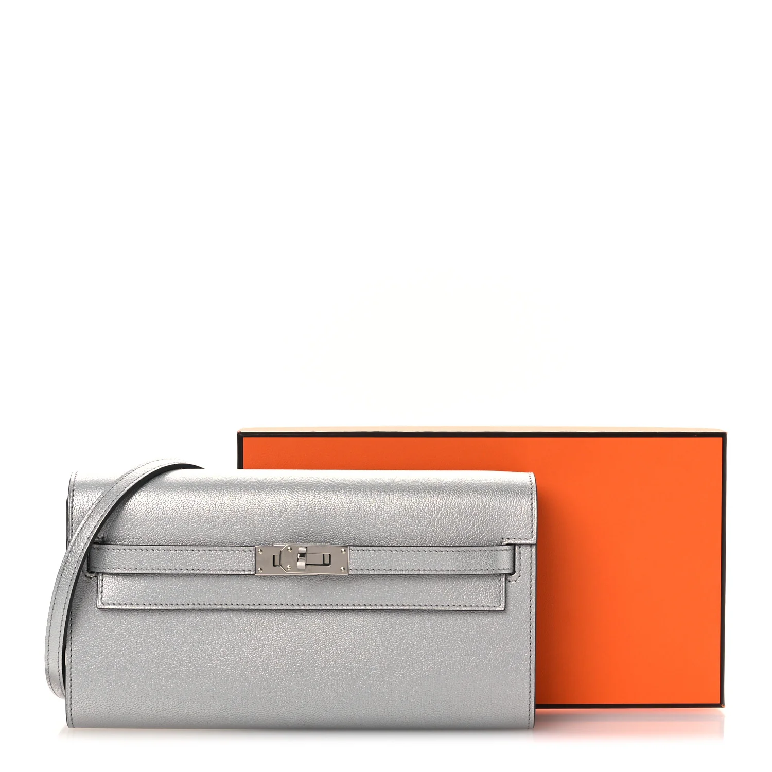 Metallic Chevre Chamkilight Kelly Wallet To Go Argent - Image 12