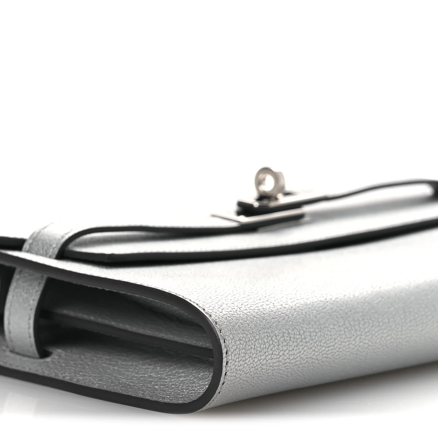 Metallic Chevre Chamkilight Kelly Wallet To Go Argent - Image 16