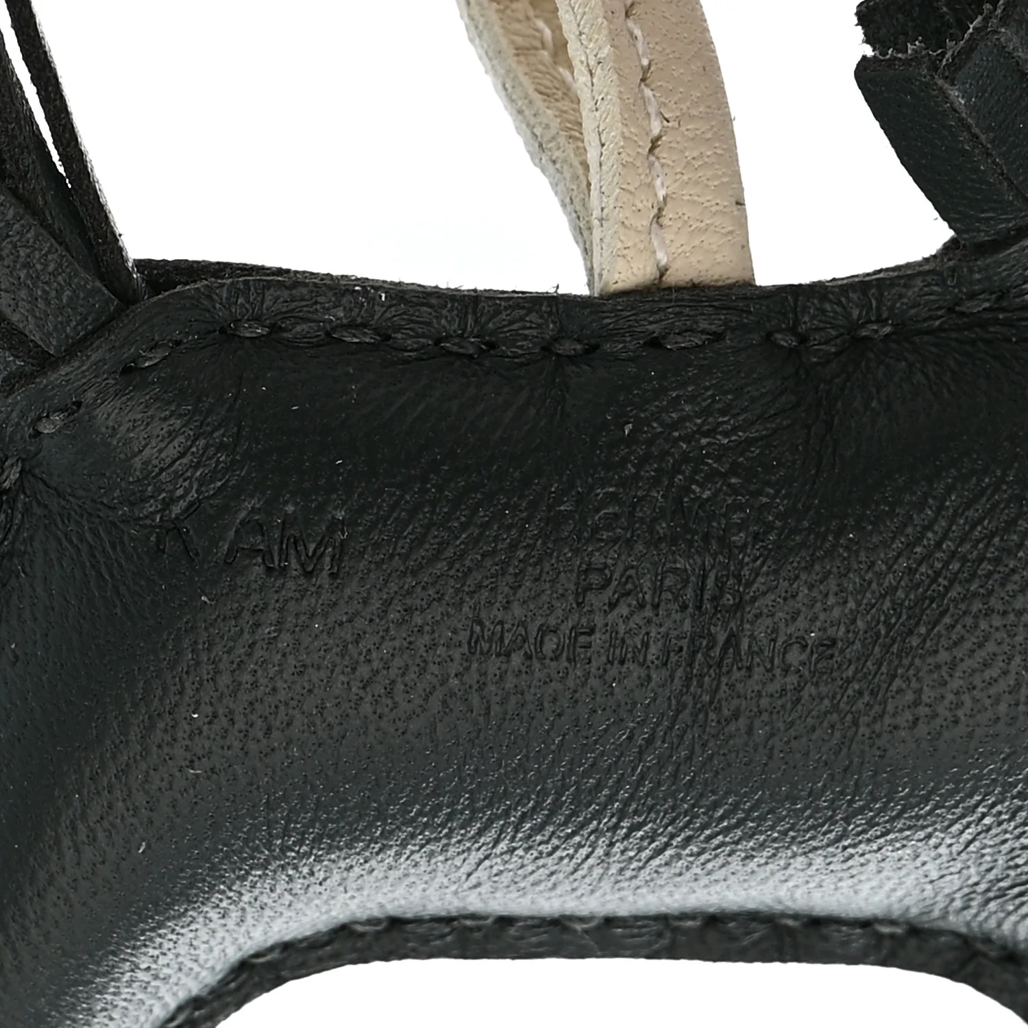 Milo Lambskin Grigri Rodeo Robeo Ceur Bag 24 Charm PM Vert Mangrove Black Craie - Image 3