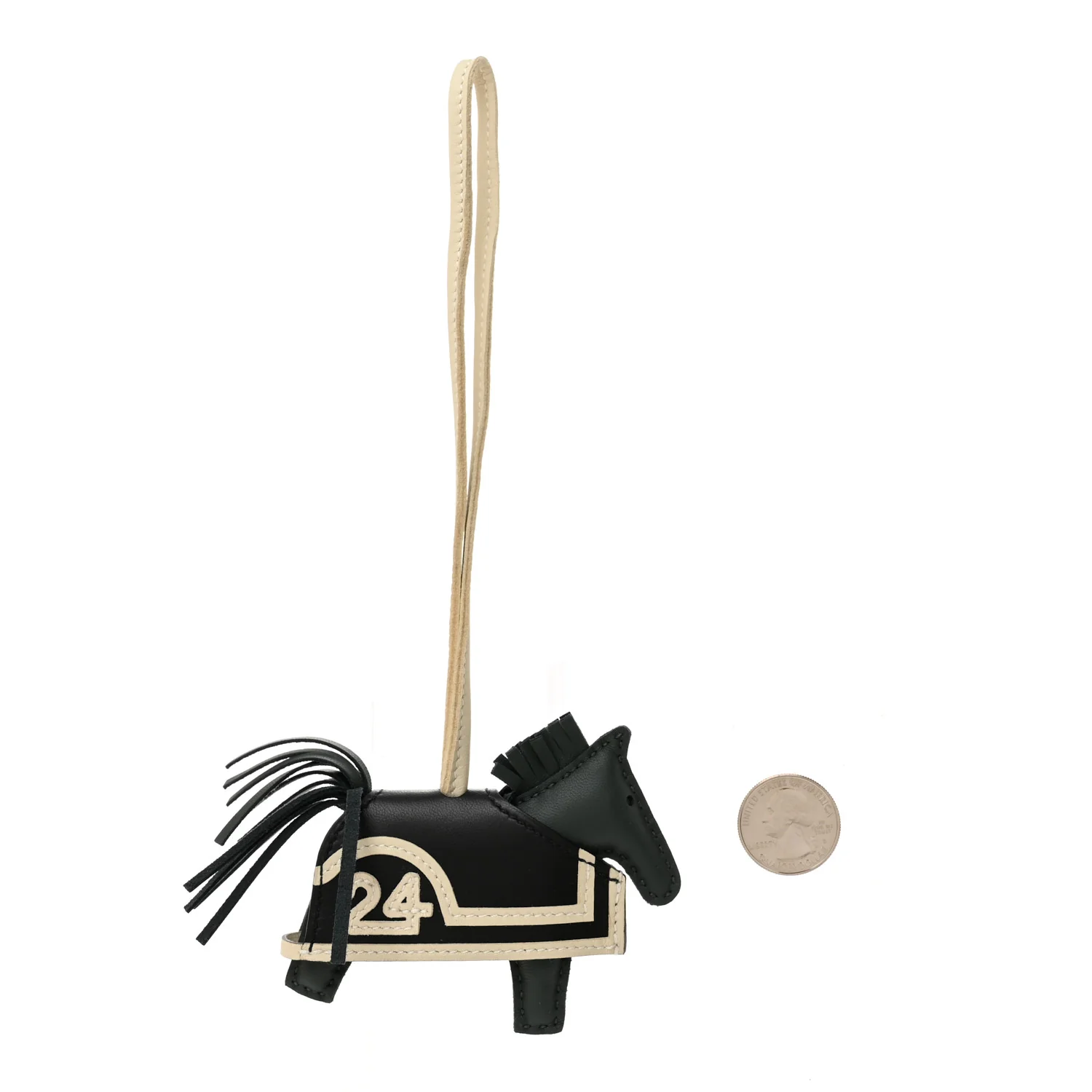 Milo Lambskin Grigri Rodeo Robeo Ceur Bag 24 Charm PM Vert Mangrove Black Craie - Image 2