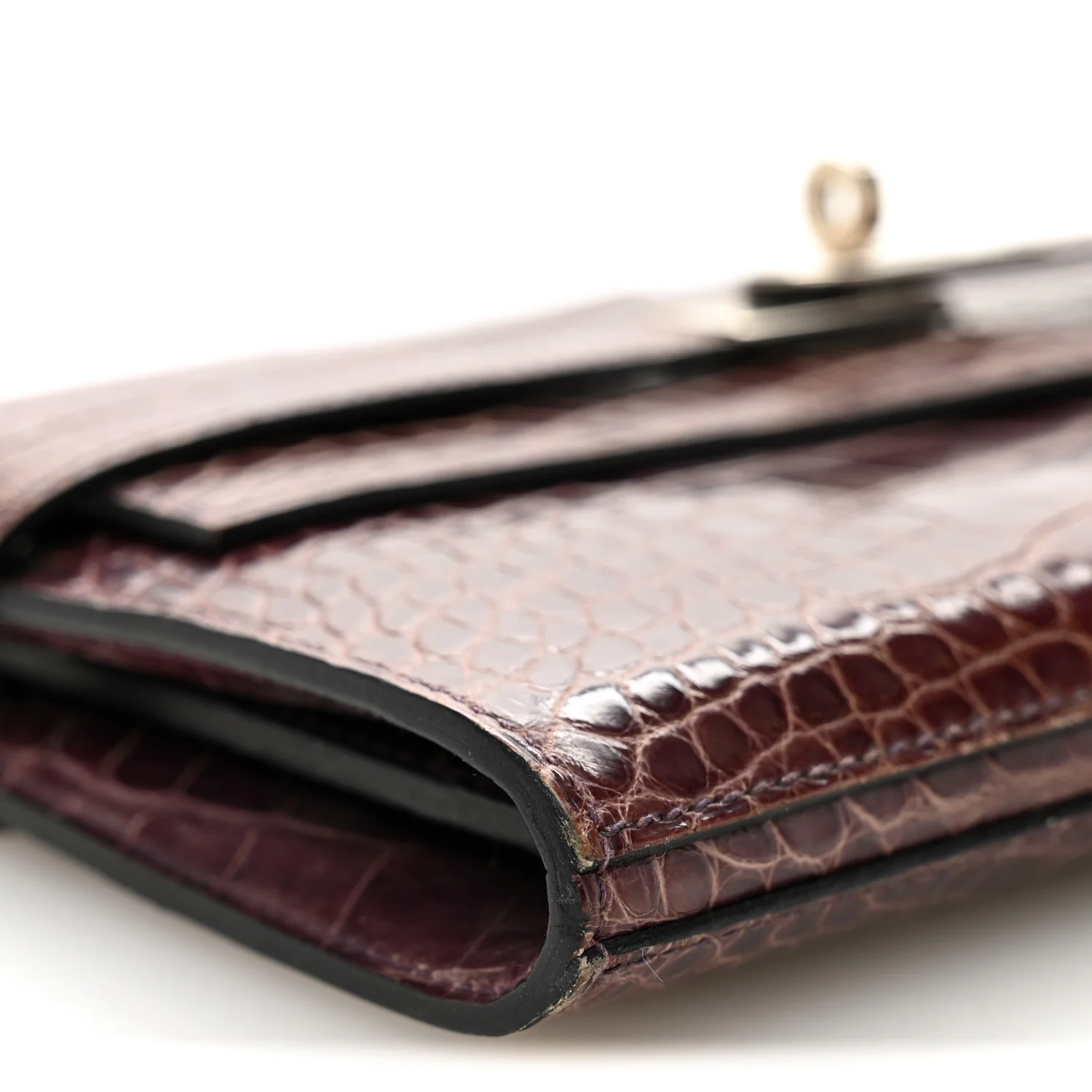 Shiny Alligator Kelly Longue Wallet Amethyst - Image 9