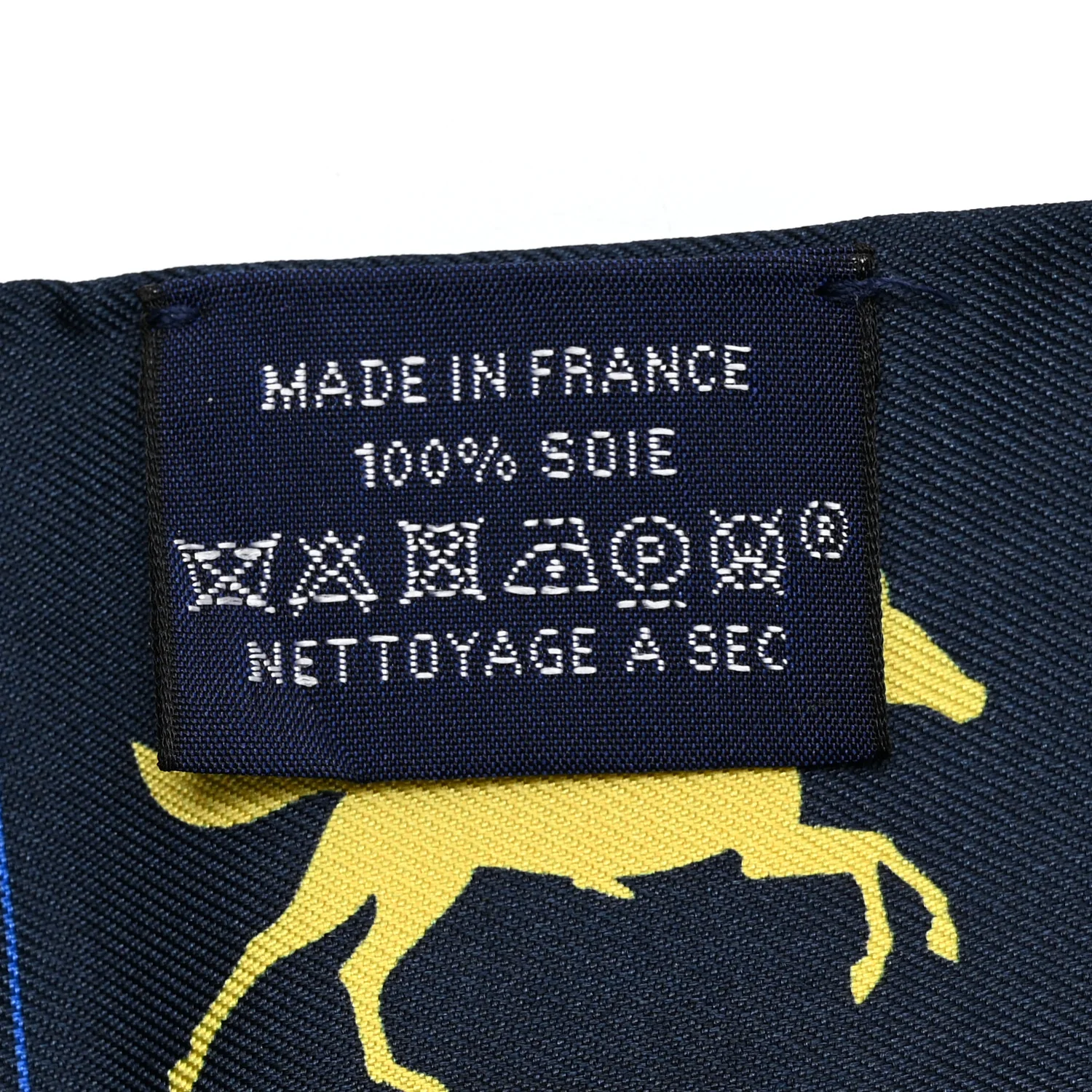 Silk Parade CG Twilly Caban Jaune Vif Rouge - Image 3