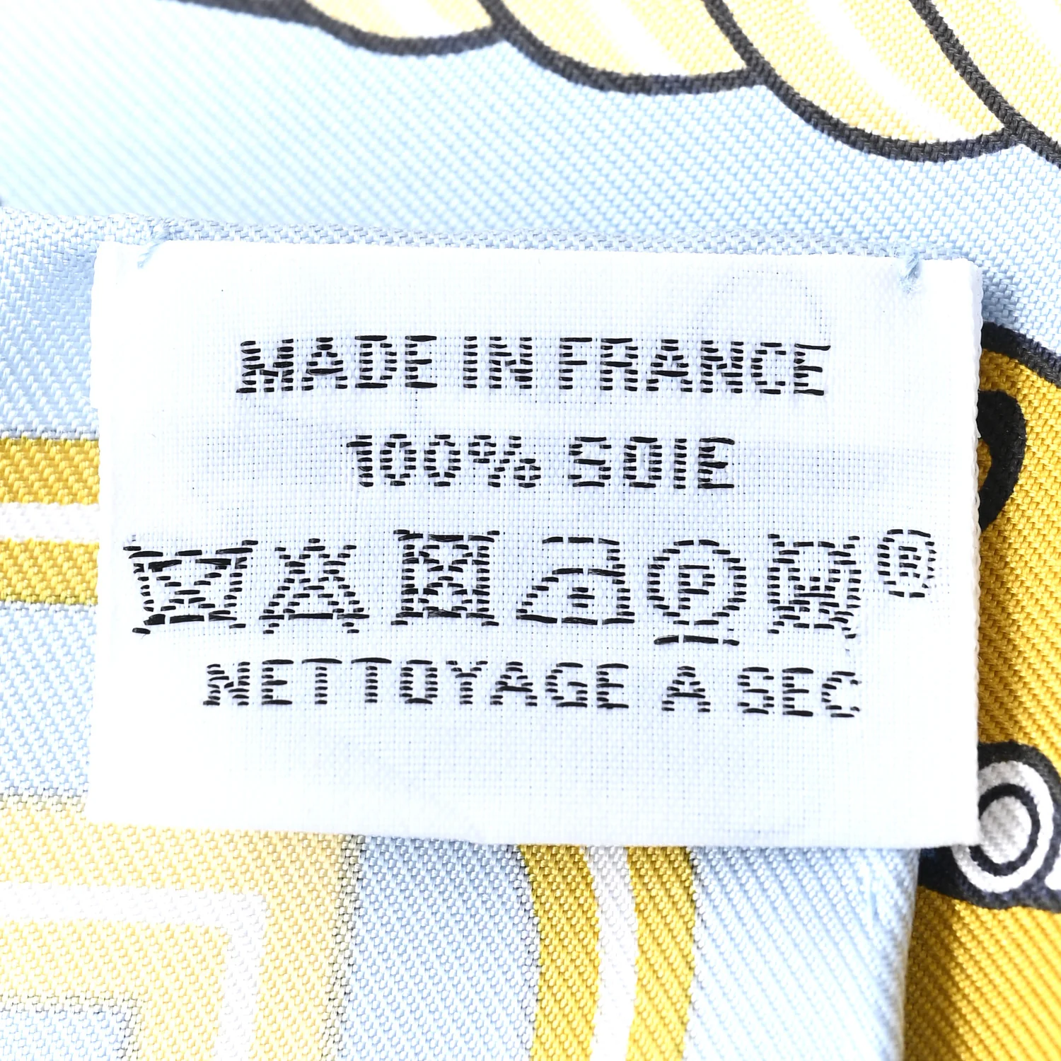 Silk Quadrige II Nano Scarf 20 Bleu Ciel Gold Bleu Jean - Image 3