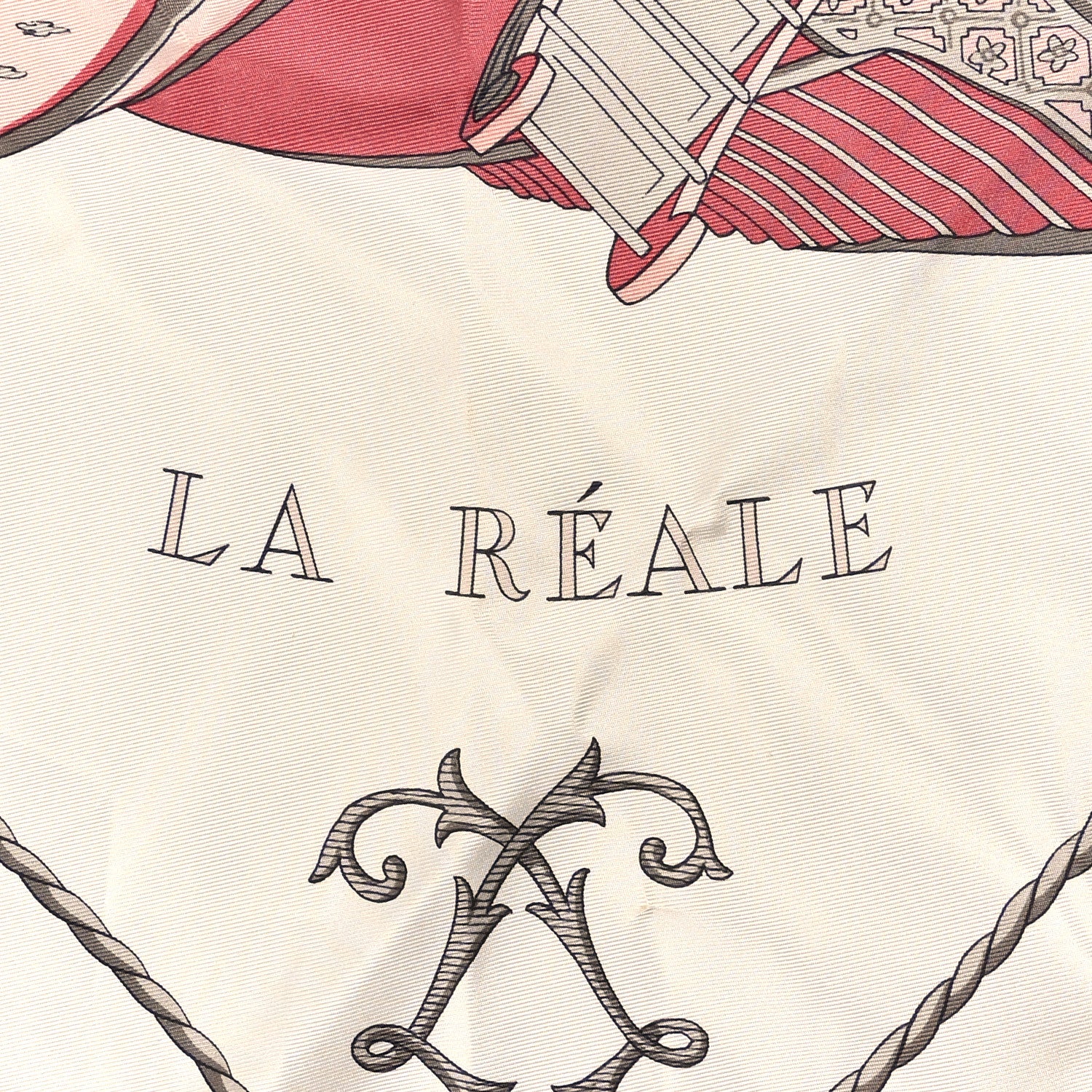 Silk Vue Du Carosse De La Galere La Reale Scarf 90 Rose White Gris - Image 6