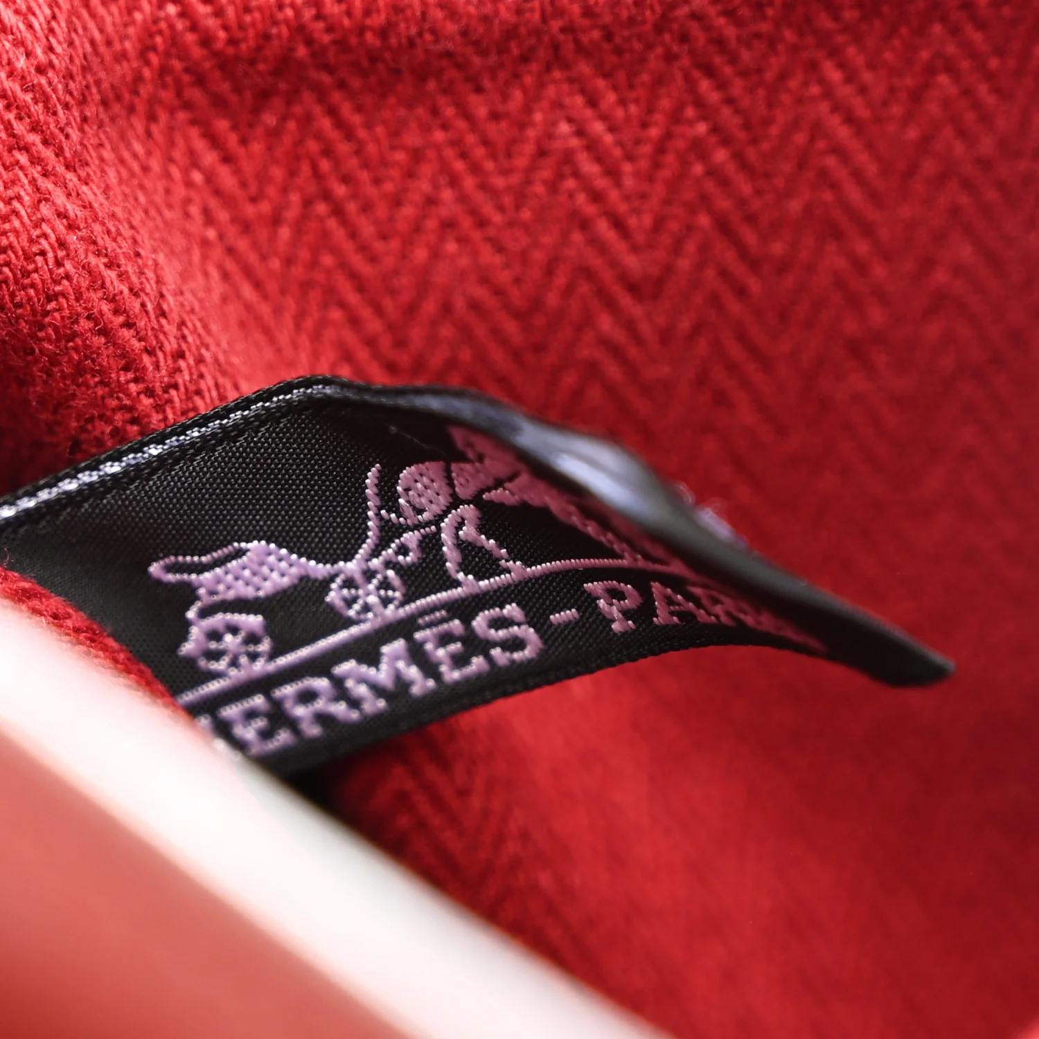 Swift Caravane Horizontal PM Rouge H - Image 6