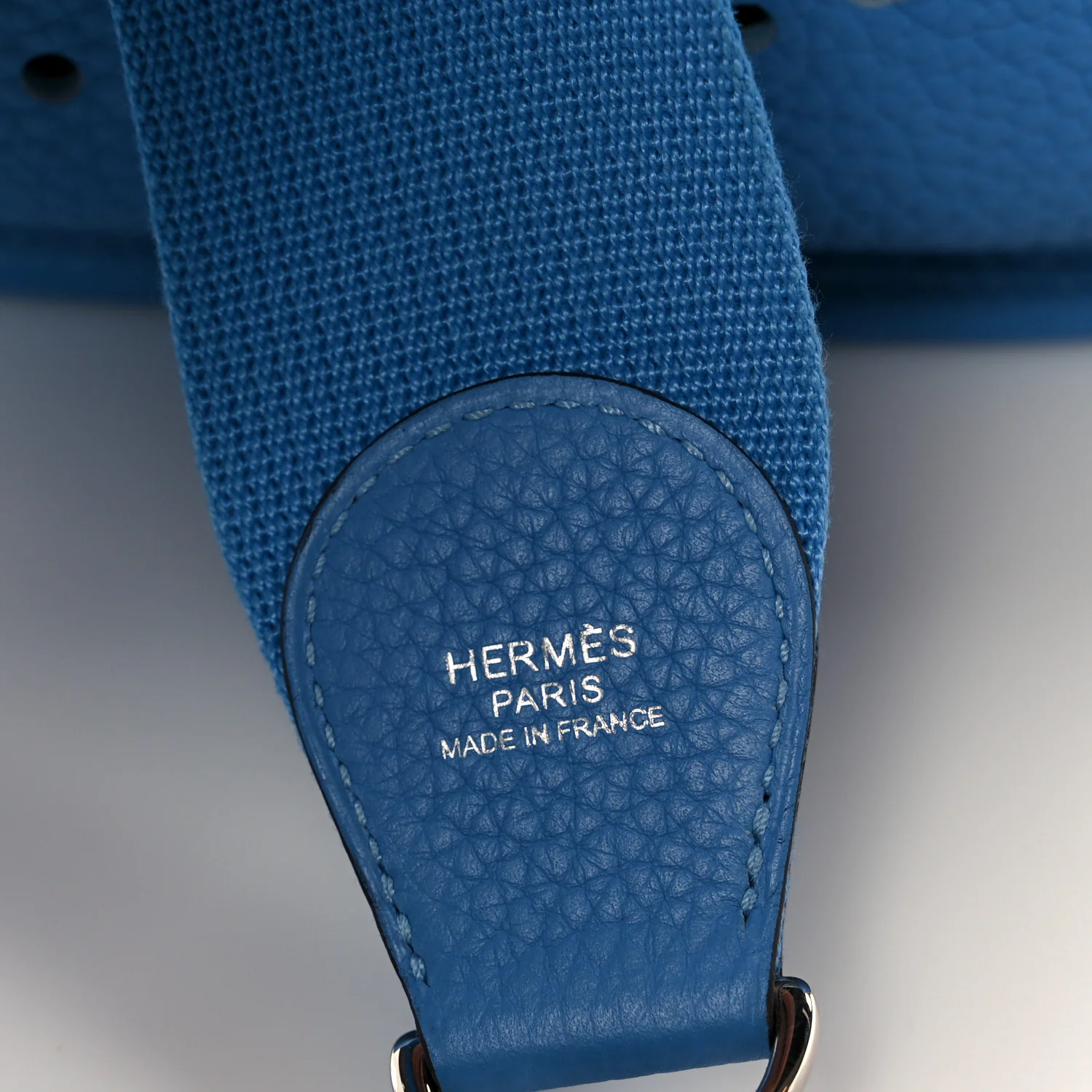 Taurillon Clemence Evelyne III PM Bleu Paradis - Image 8