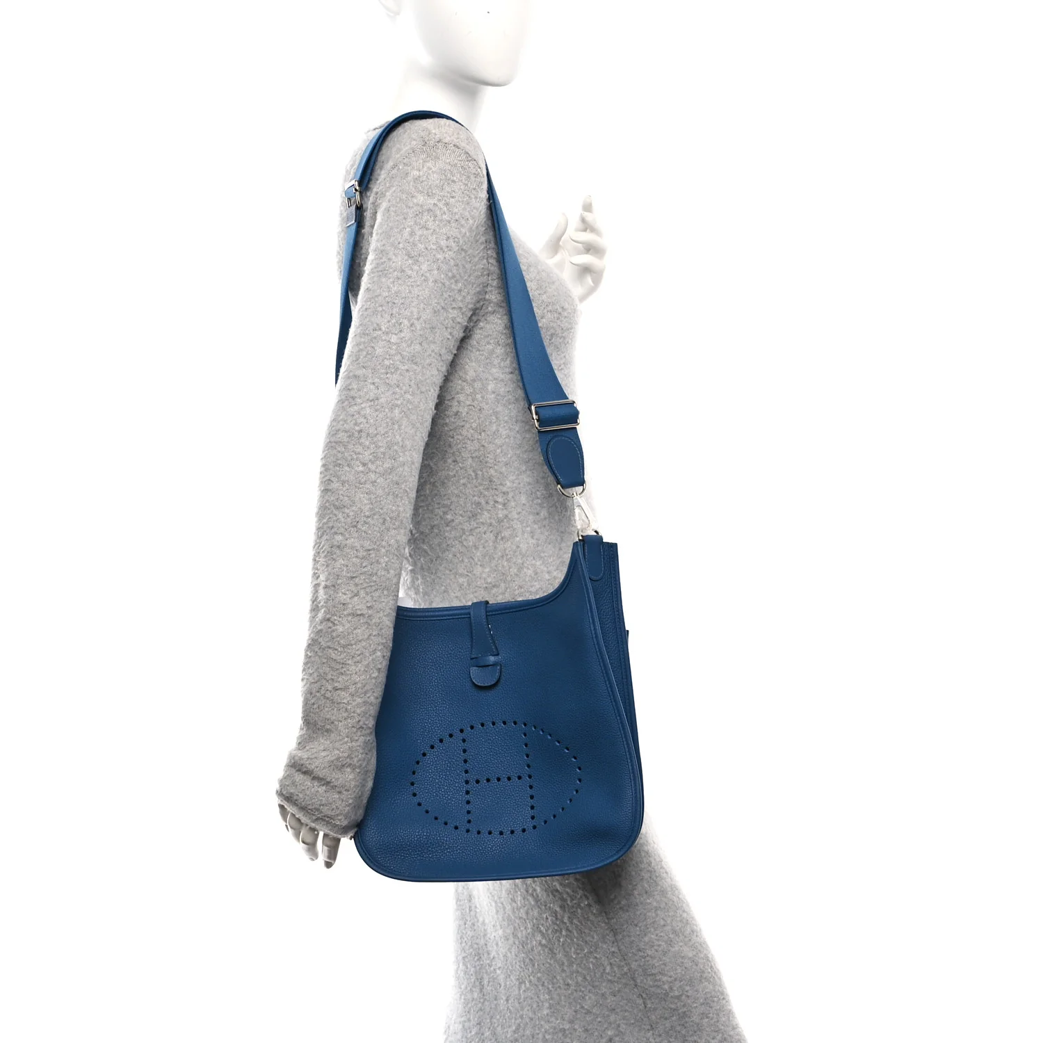 Taurillon Clemence Evelyne III PM Deep Blue - Image 2