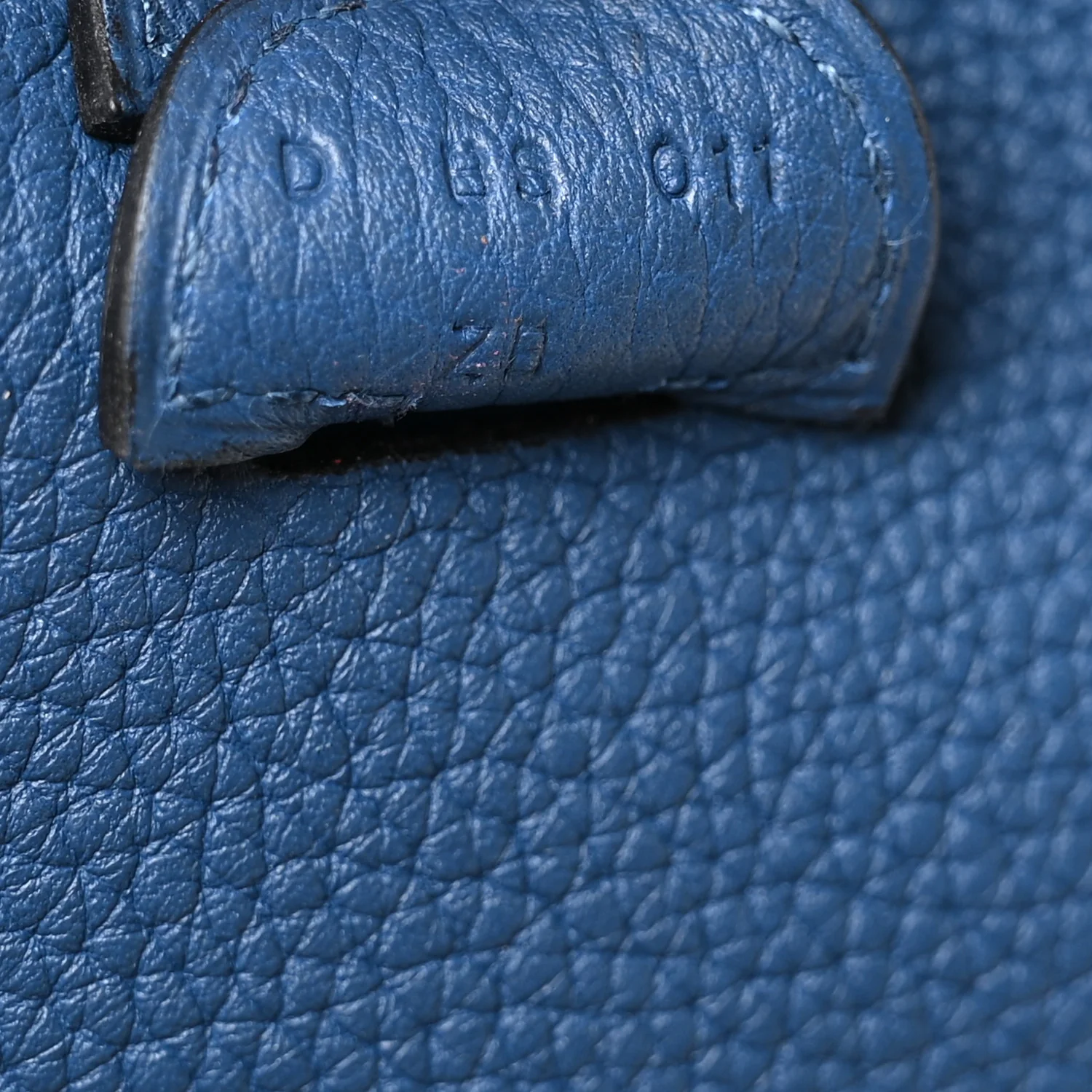 Taurillon Clemence Evelyne III PM Deep Blue - Image 7