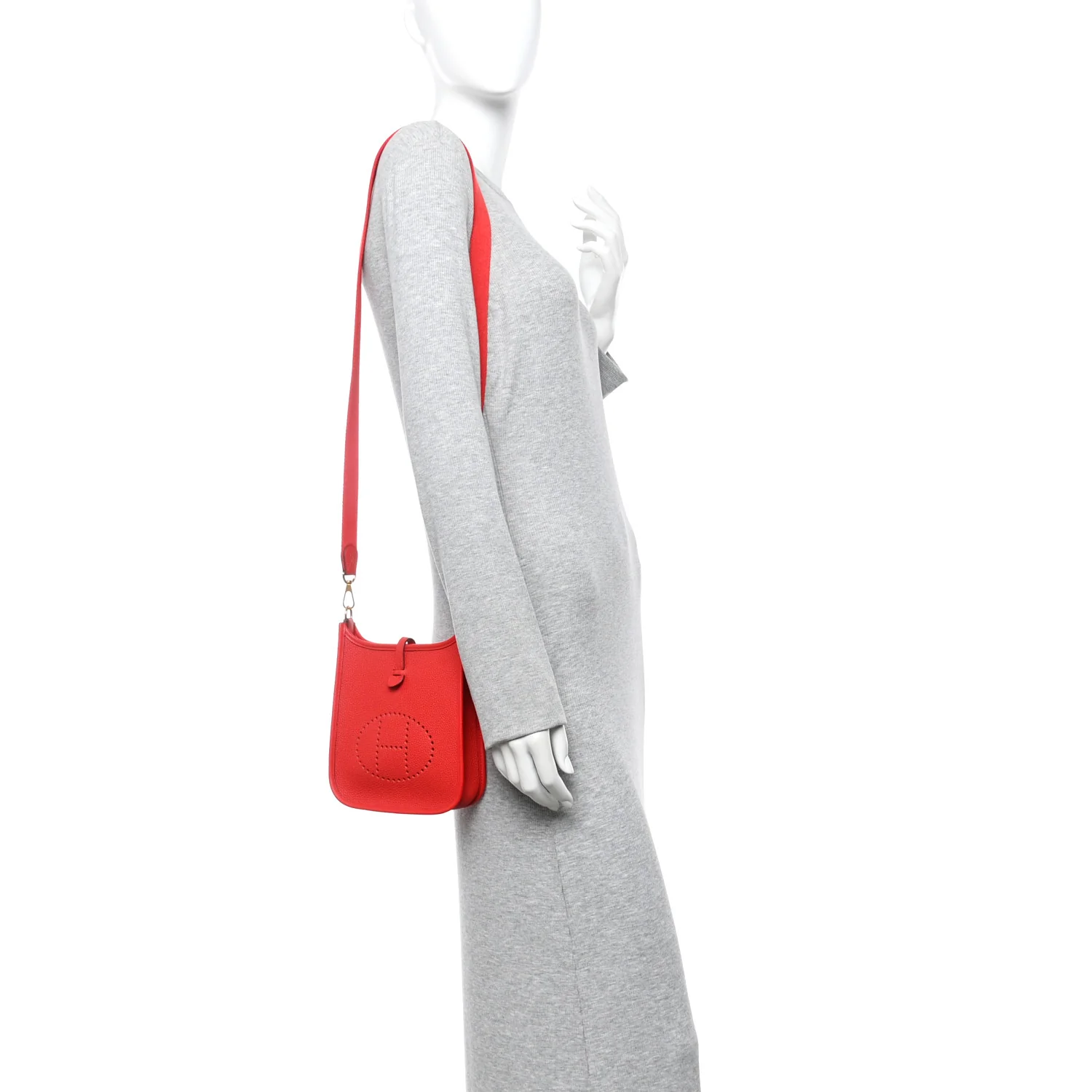 Taurillon Clemence Evelyne TPM Rouge De Coeur - Image 2