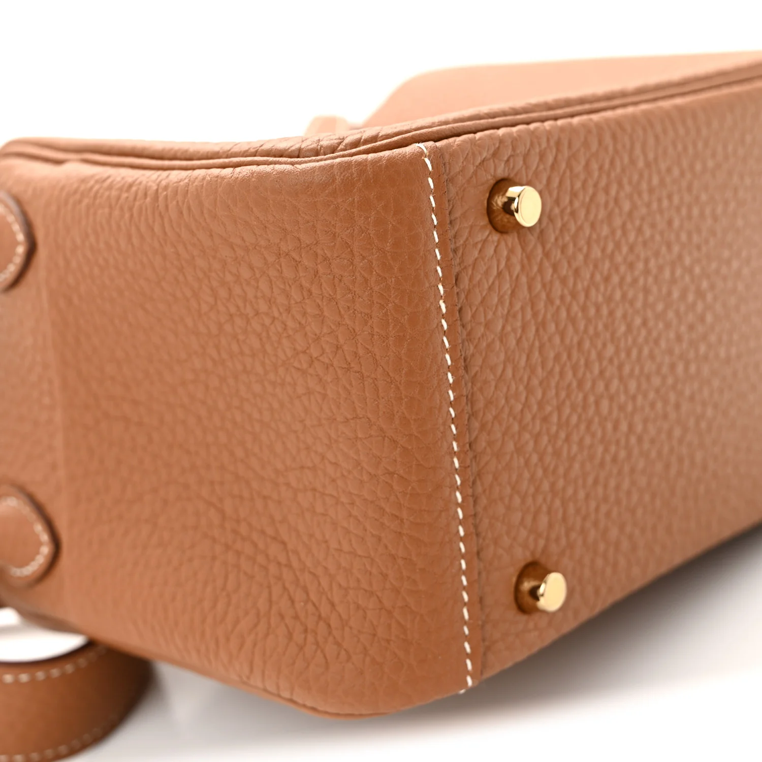 Taurillon Clemence Mini Lindy 20 Gold - Image 9