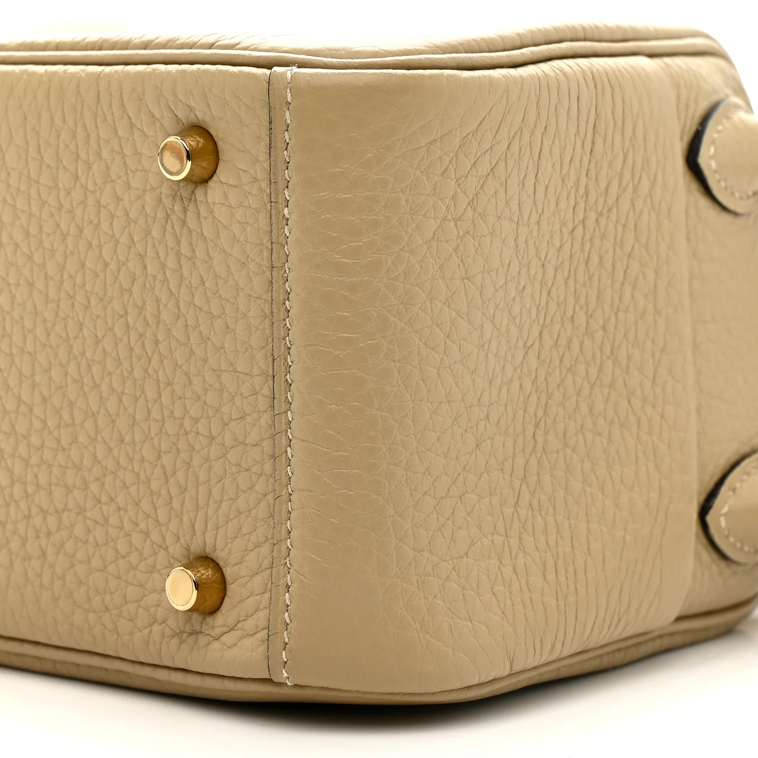 Taurillon Clemence Mini Lindy 20 Trench - Image 10