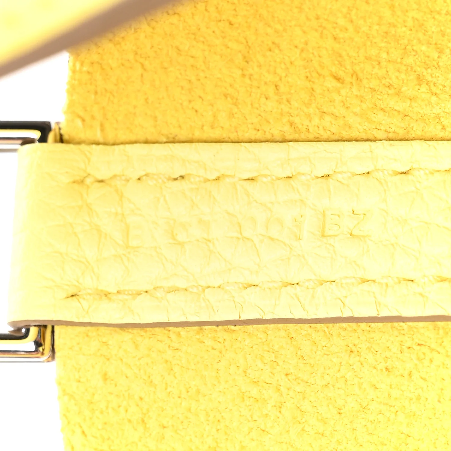 Taurillon Clemence Picotin Lock 22 MM Lime - Image 7