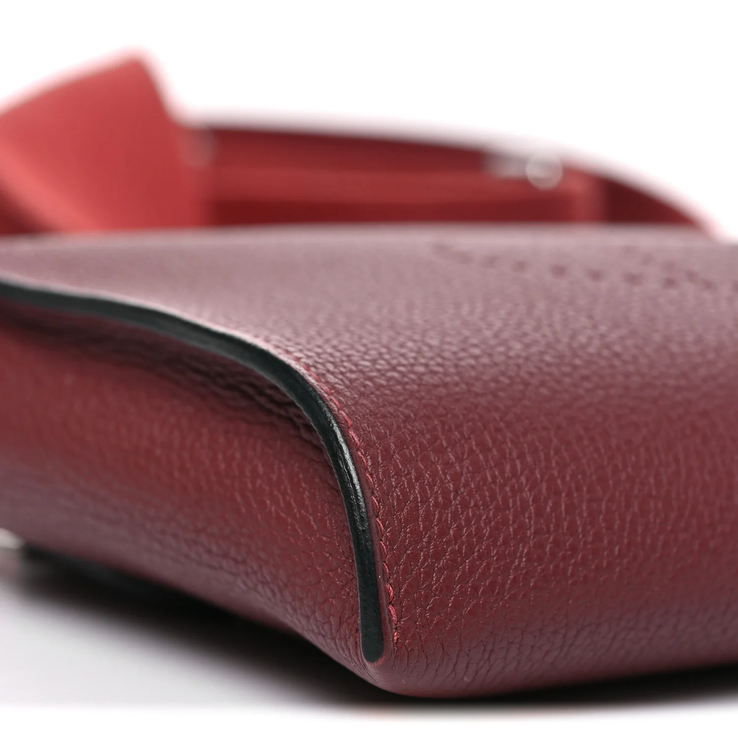 Togo Videpoches Rouge H - Image 8