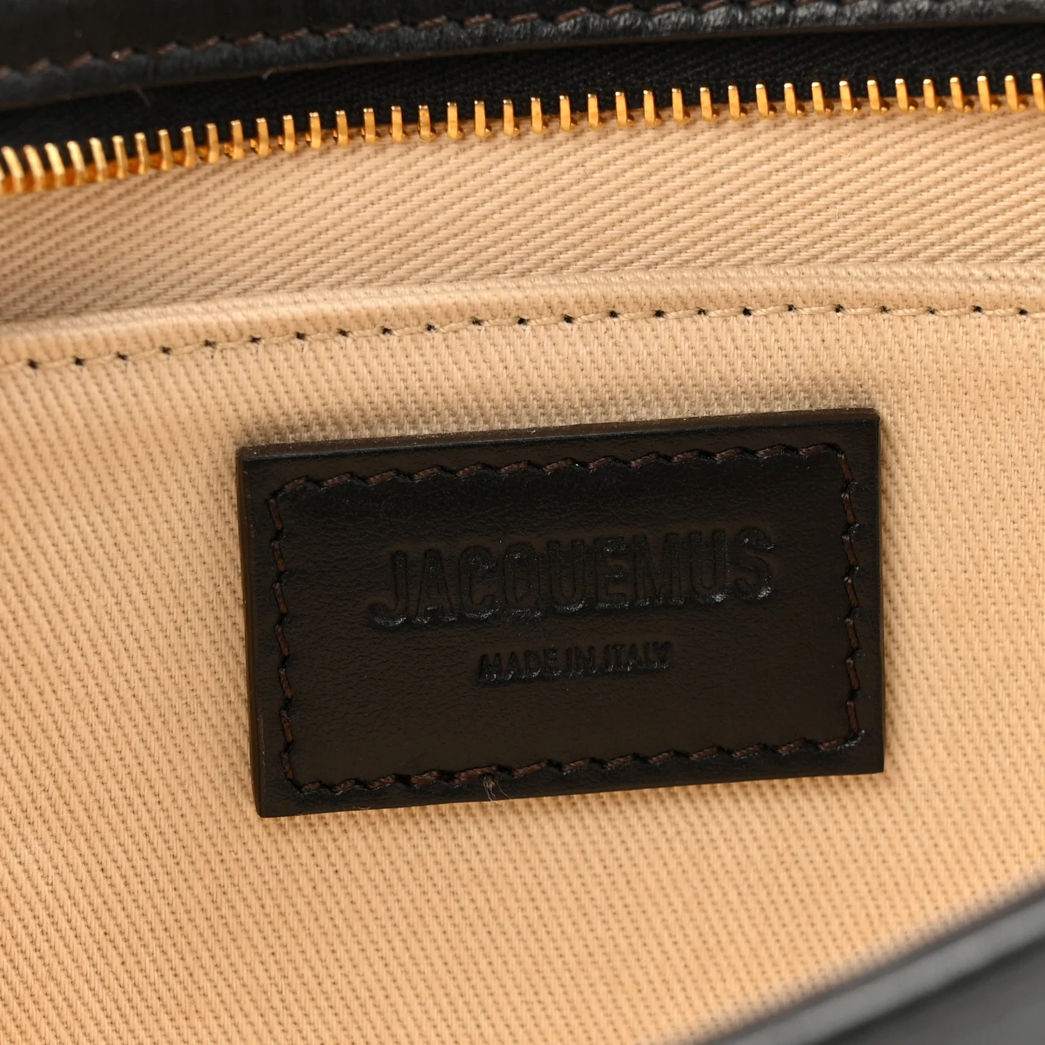 Smooth Calfskin Le Bisou Perle Black - Image 6