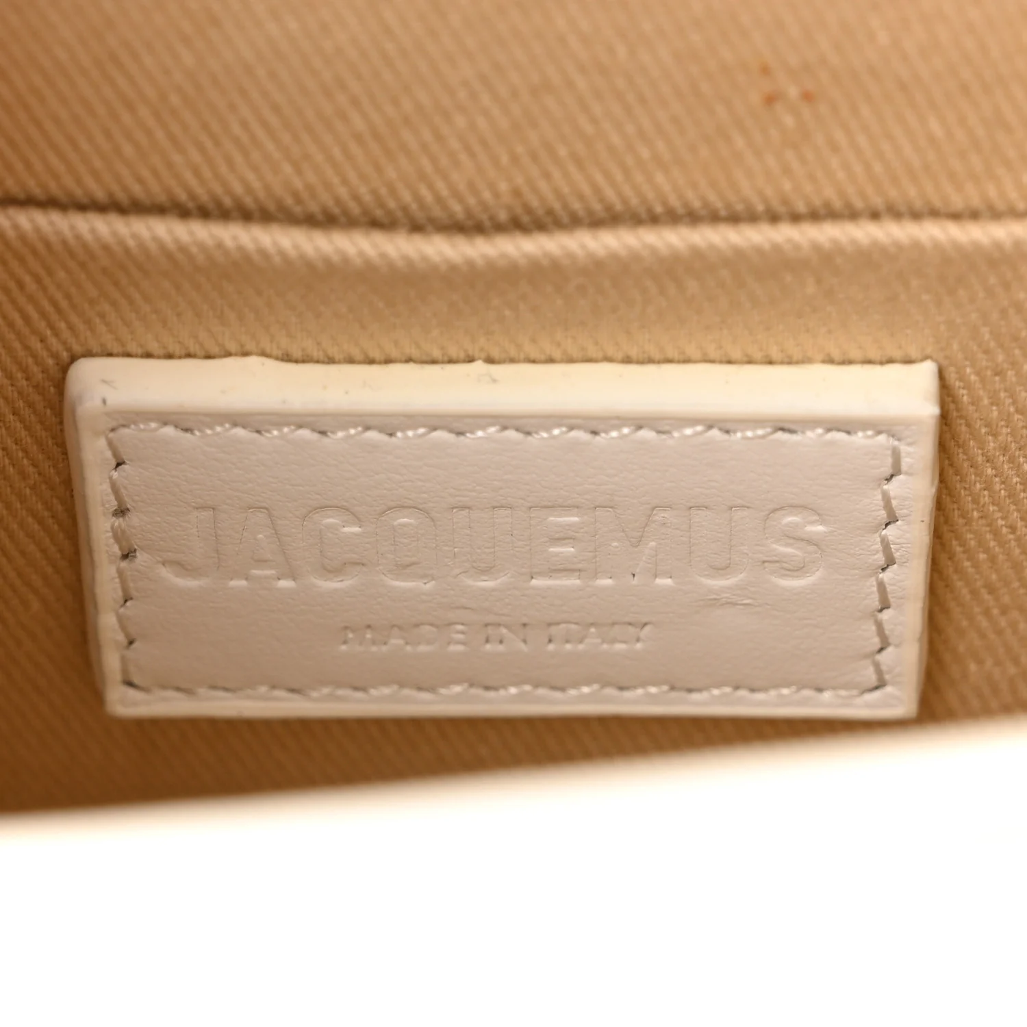 Smooth Calfskin Le Chiquito Moyen White - Image 6
