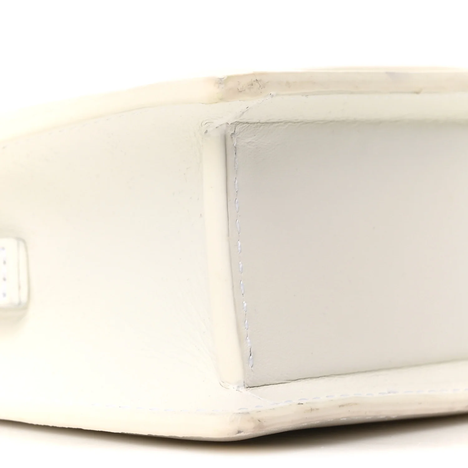 Smooth Calfskin Le Sac Rond White - Image 8