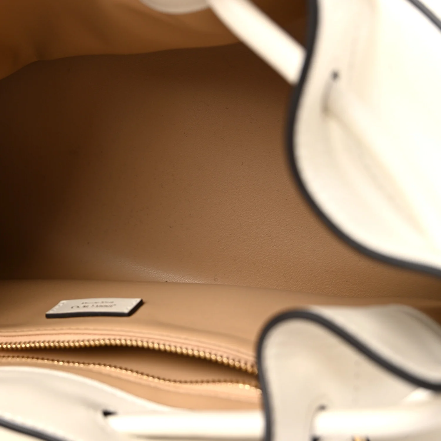 Smooth Shiny Calfskin Medium Cinch M Bucket Bag Latte - Image 5
