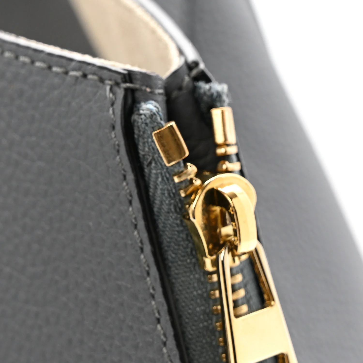 Grained Calfskin Small Hammock Shoulder Bag Asphalt - Image 11