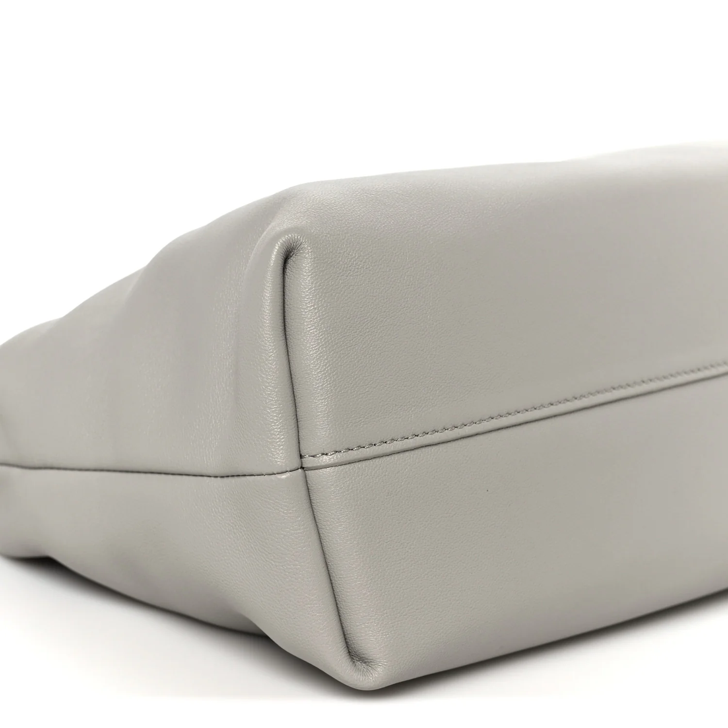 Mellow Nappa Donut Chain Medium Flamenco Knot Clutch Shell Grey - Image 9