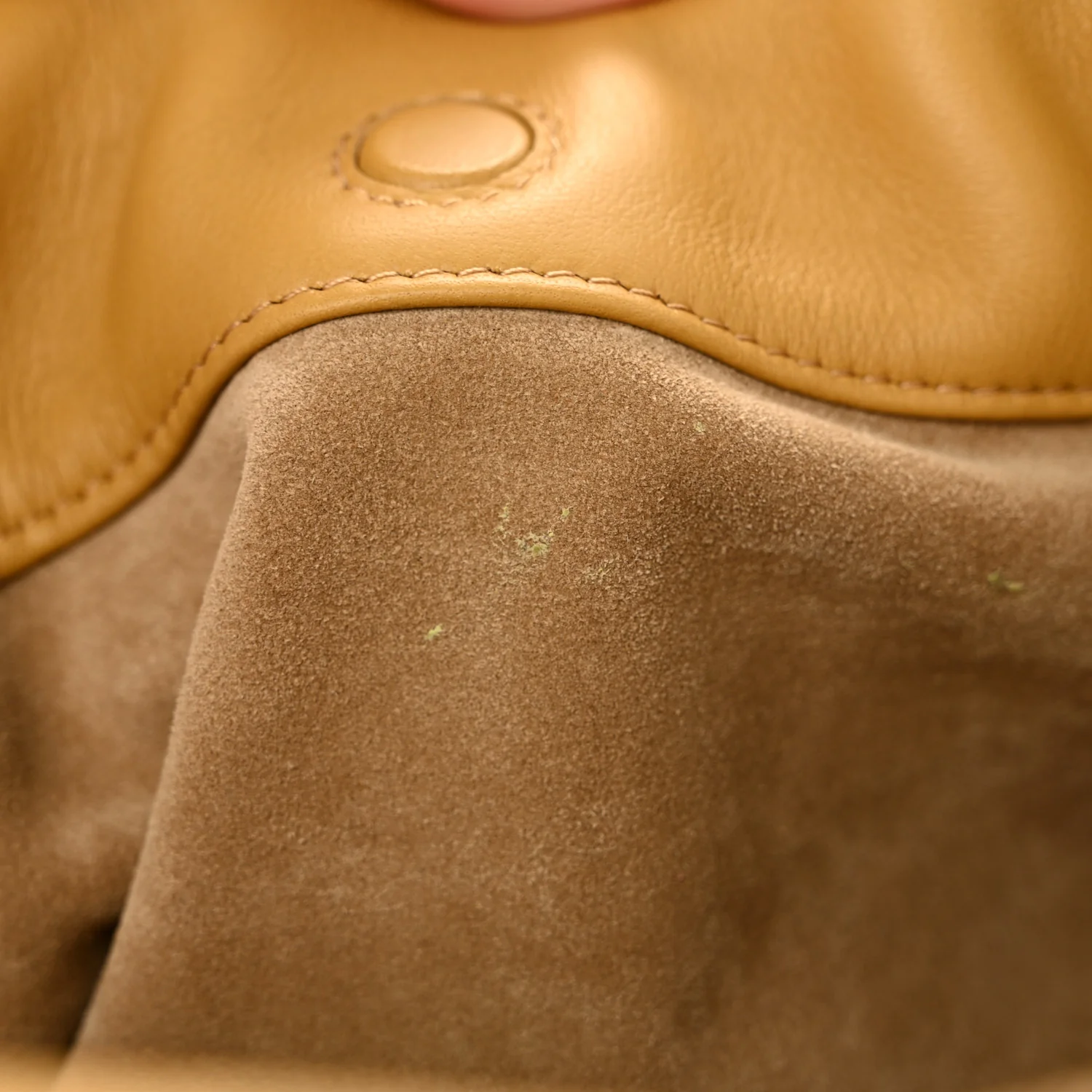 Mellow Nappa Donut Medium Chain Flamenco Knot Clutch Sahara - Image 11