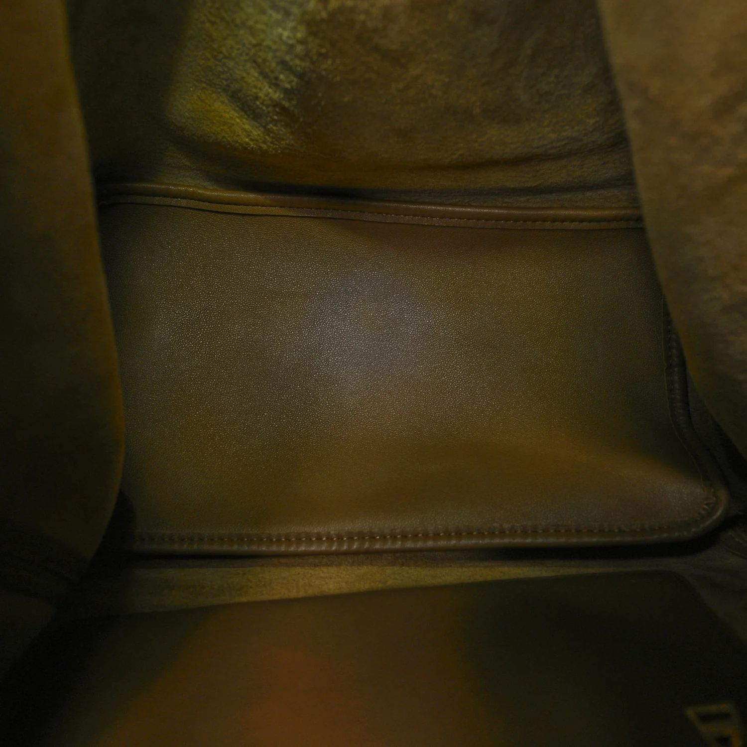 Mellow Nappa Small Squeeze Bag Oak - Image 5