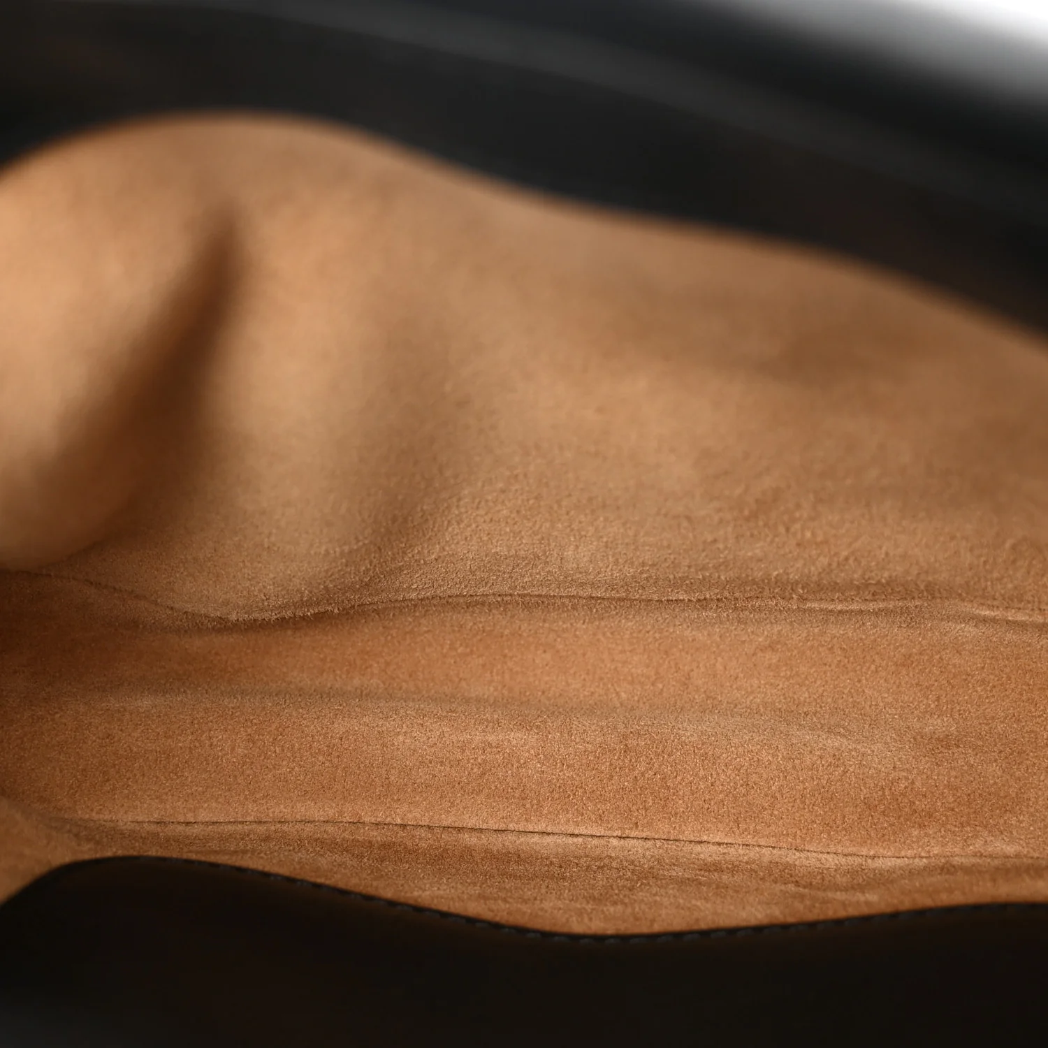 Shiny Nappa Calfskin Paseo Satchel Black - Image 5