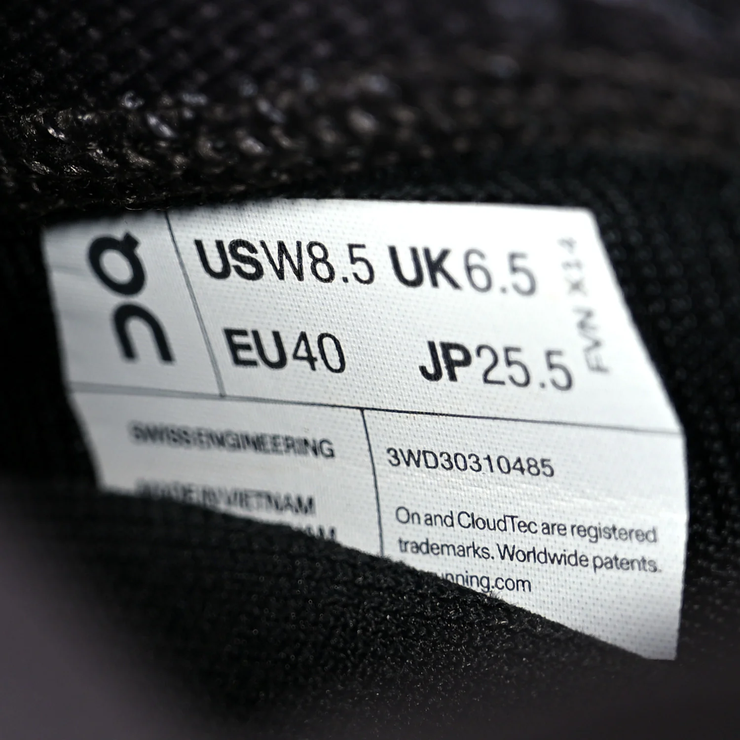 X ON Recycled Polyester Mens Cloudtilt Sneakers 40 All Black - Image 9