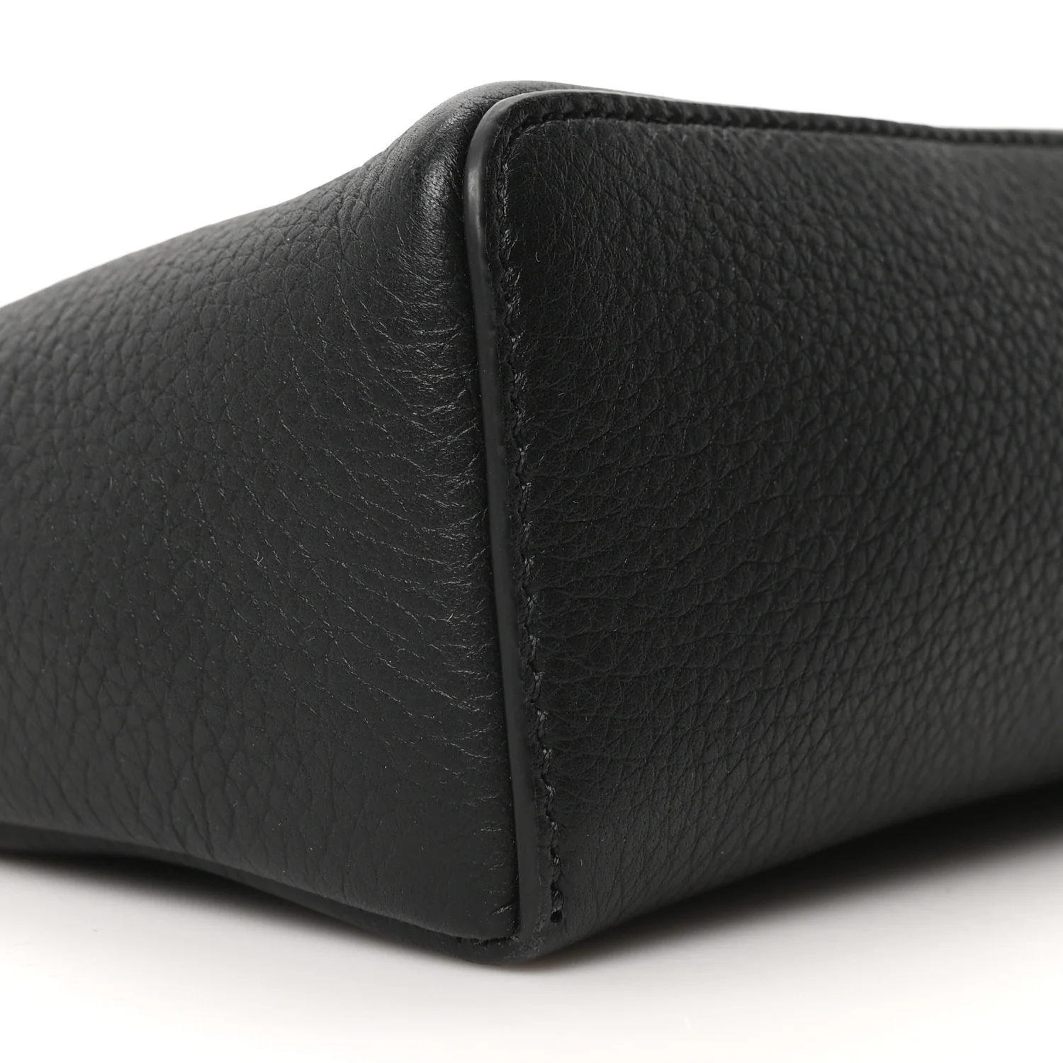 Grained Calfskin L19 Extra Pocket Pouch Black - Image 8