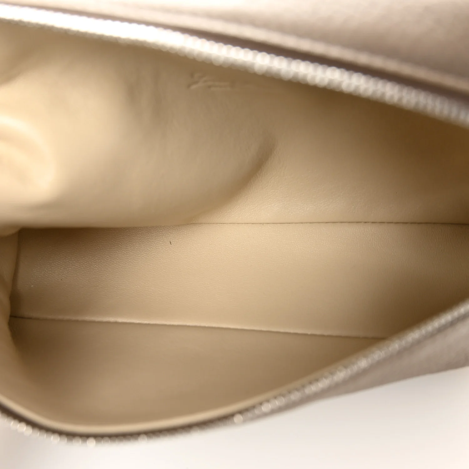 Grained Calfskin L19 Extra Pocket Pouch Warm Mastic - Image 5