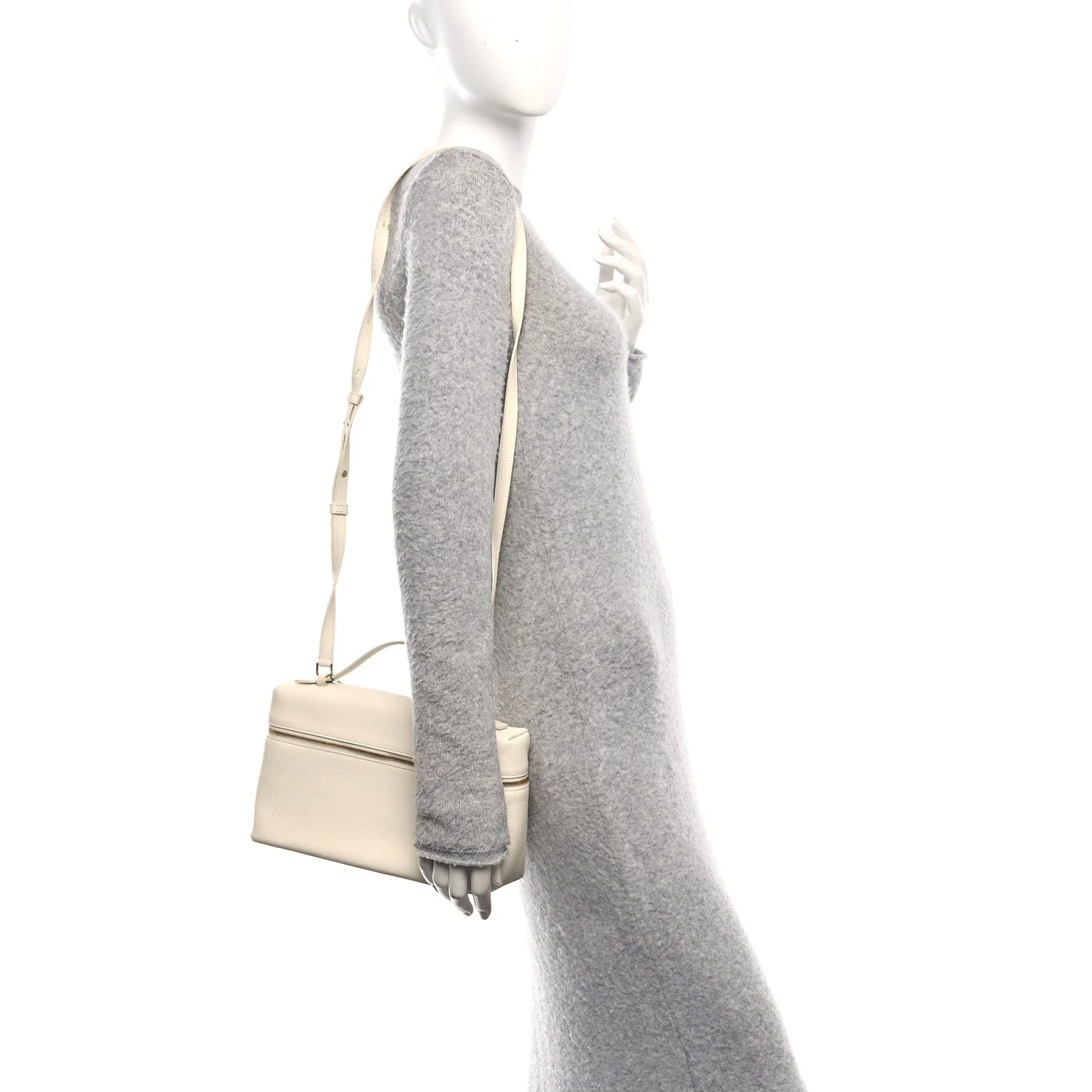 Grained Calfskin L27 Extra Pocket Pouch Whisper White - Image 2