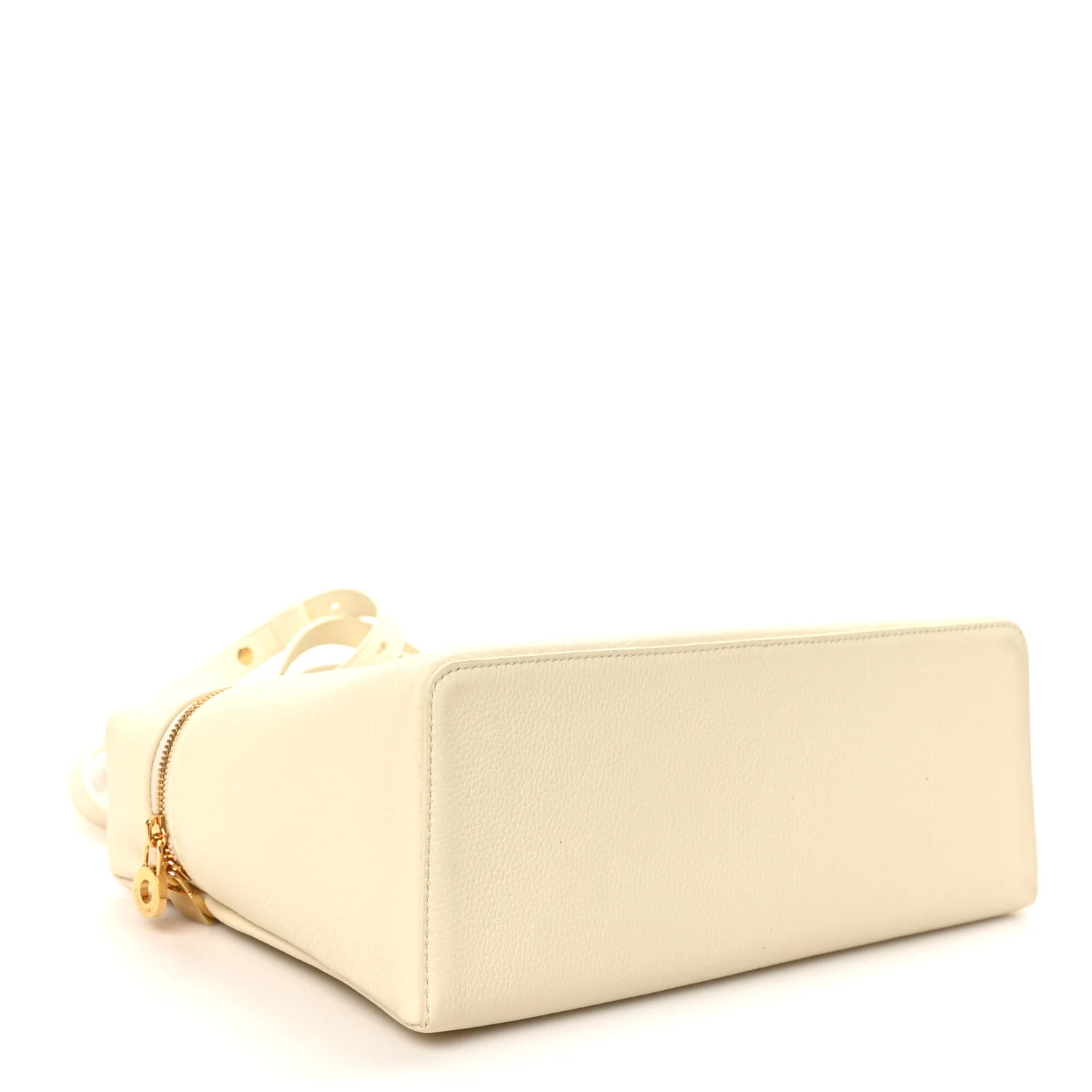 Grained Calfskin L27 Extra Pocket Pouch Whisper White - Image 4