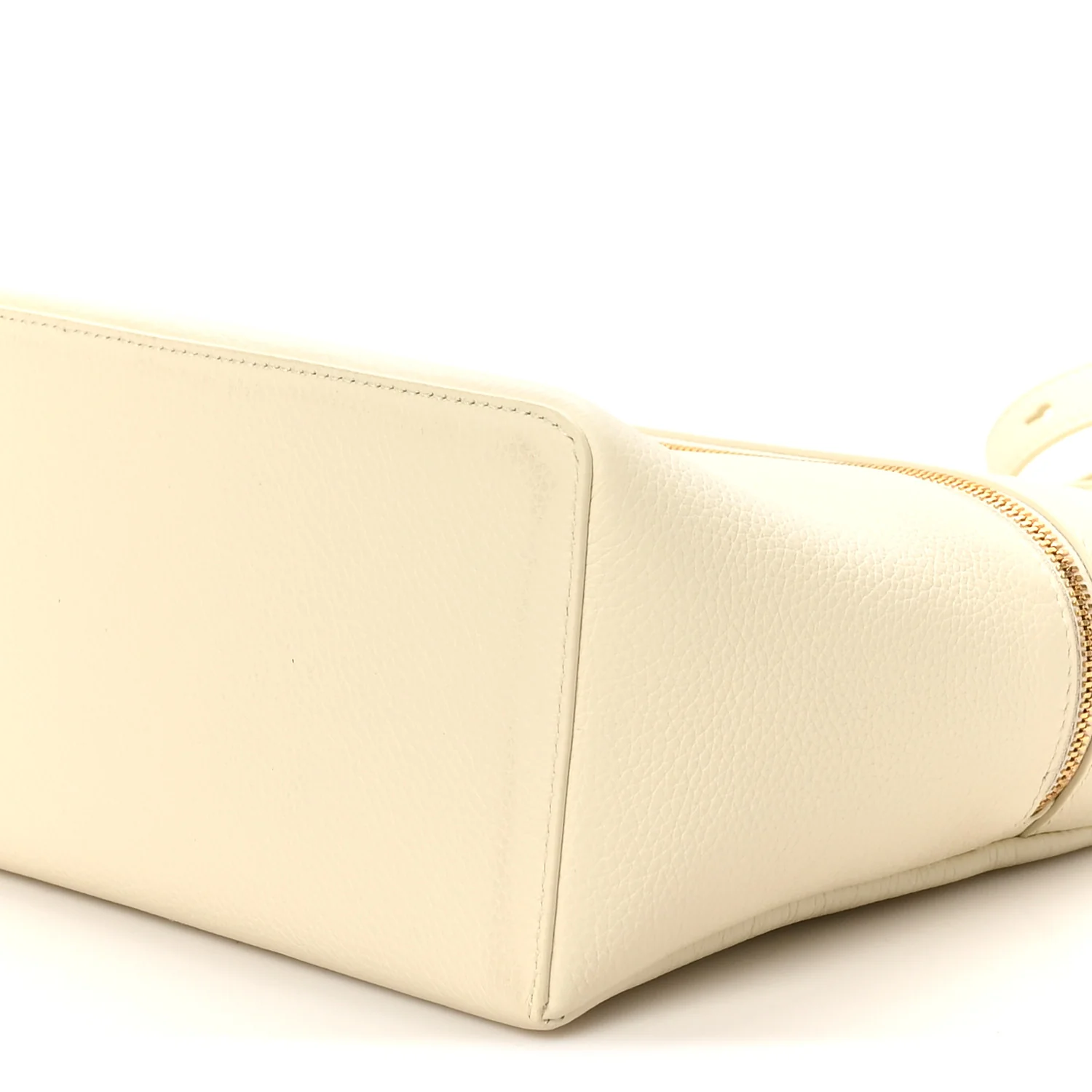 Grained Calfskin L27 Extra Pocket Pouch Whisper White - Image 9