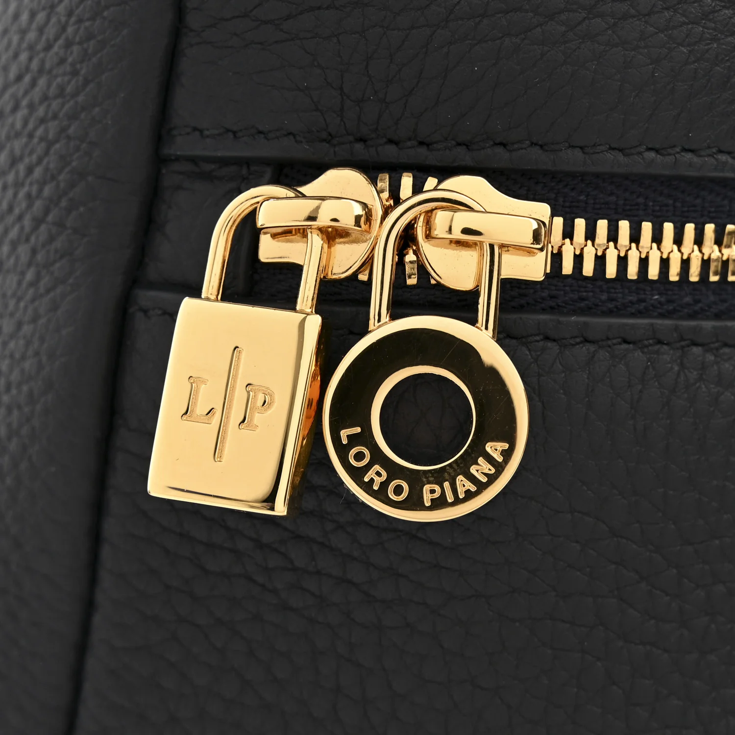 Tender Calfskin Extra Pocket L27 Blue Navy - Image 11