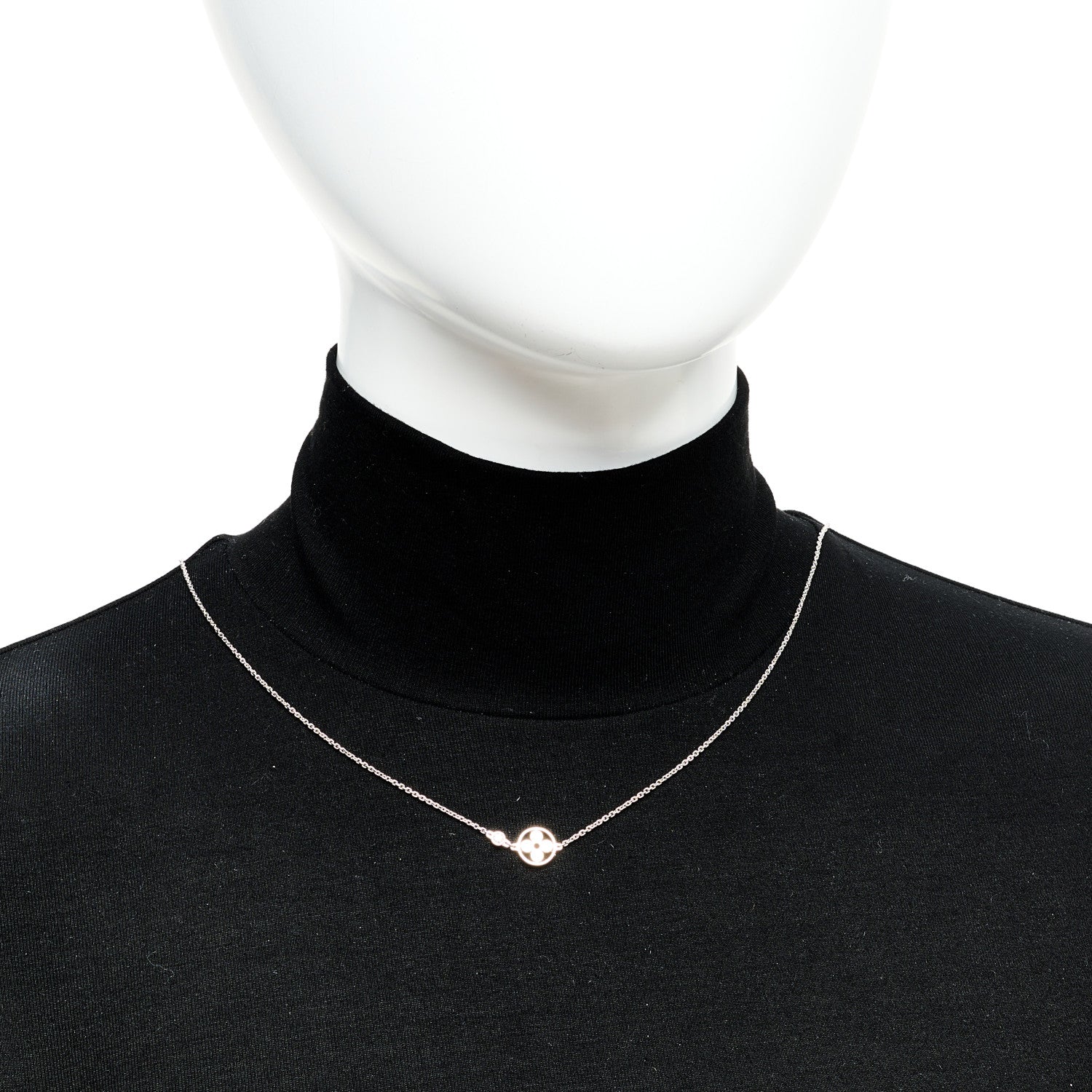 18K White Gold Diamond Idylle Blossom Pendant Necklace - Image 2