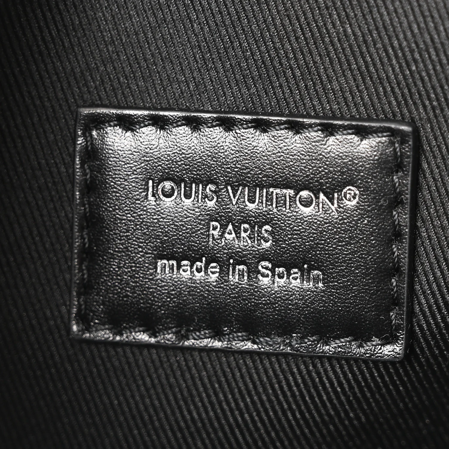 Calfskin Cargo Wearable Wallet Black - Image 6