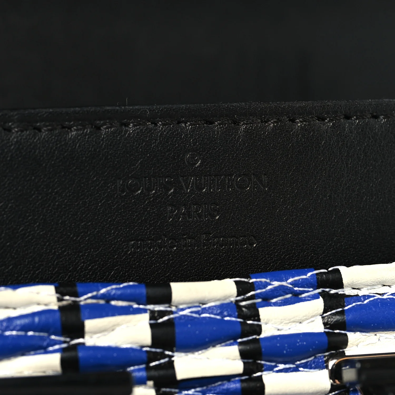 Calfskin Epi Smock Louise MM Chain Clutch Blue White Black - Image 6