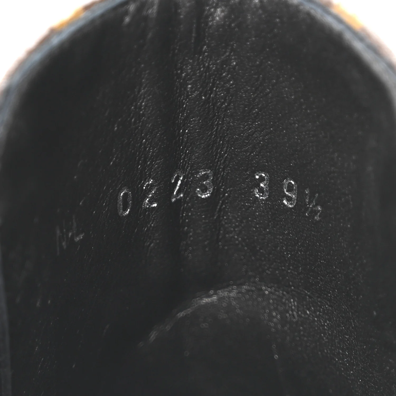 Calfskin Monogram Beaubourg Ankle Boots 39.5 Black - Image 9