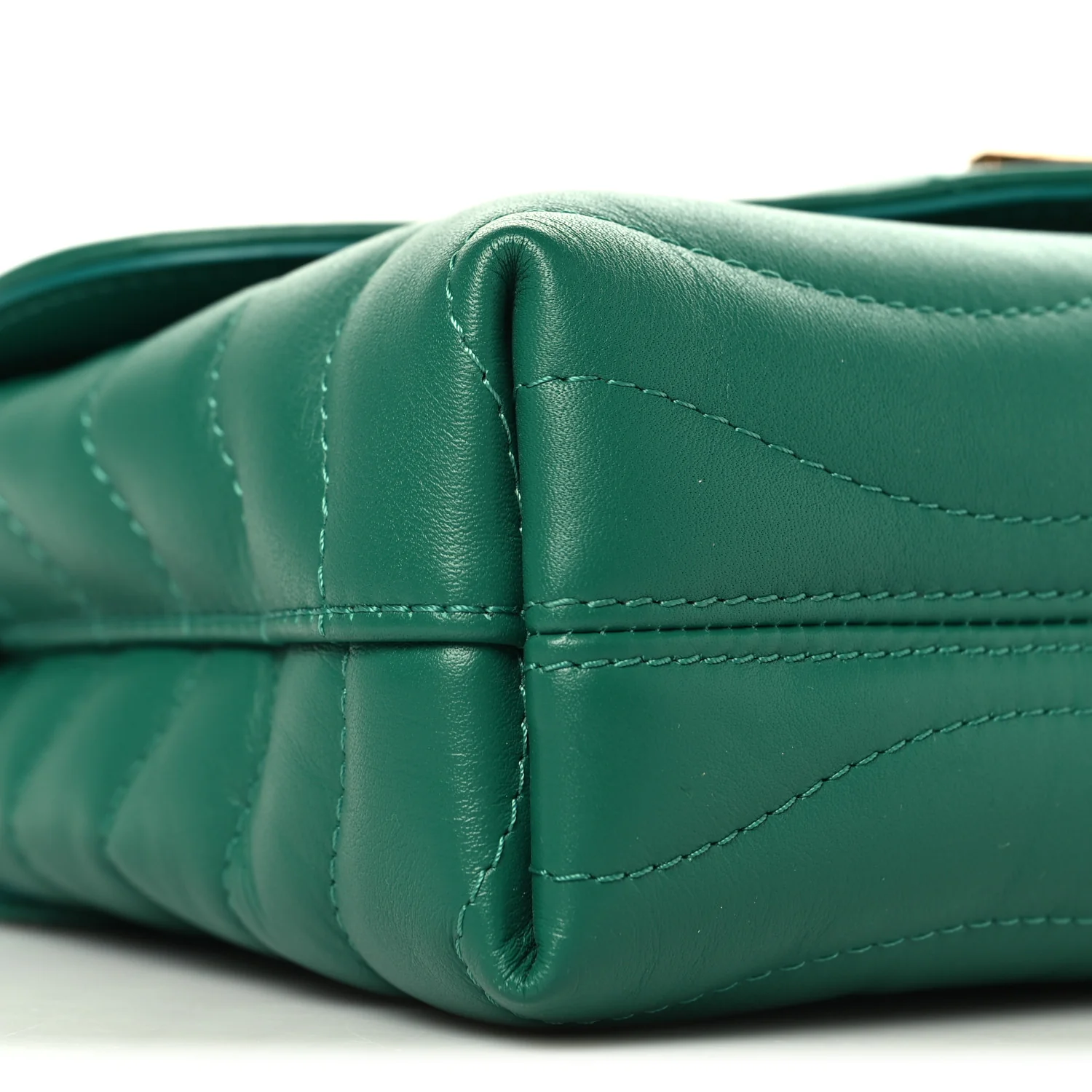 Calfskin New Wave Chain Bag MM NM  Emerald - Image 8