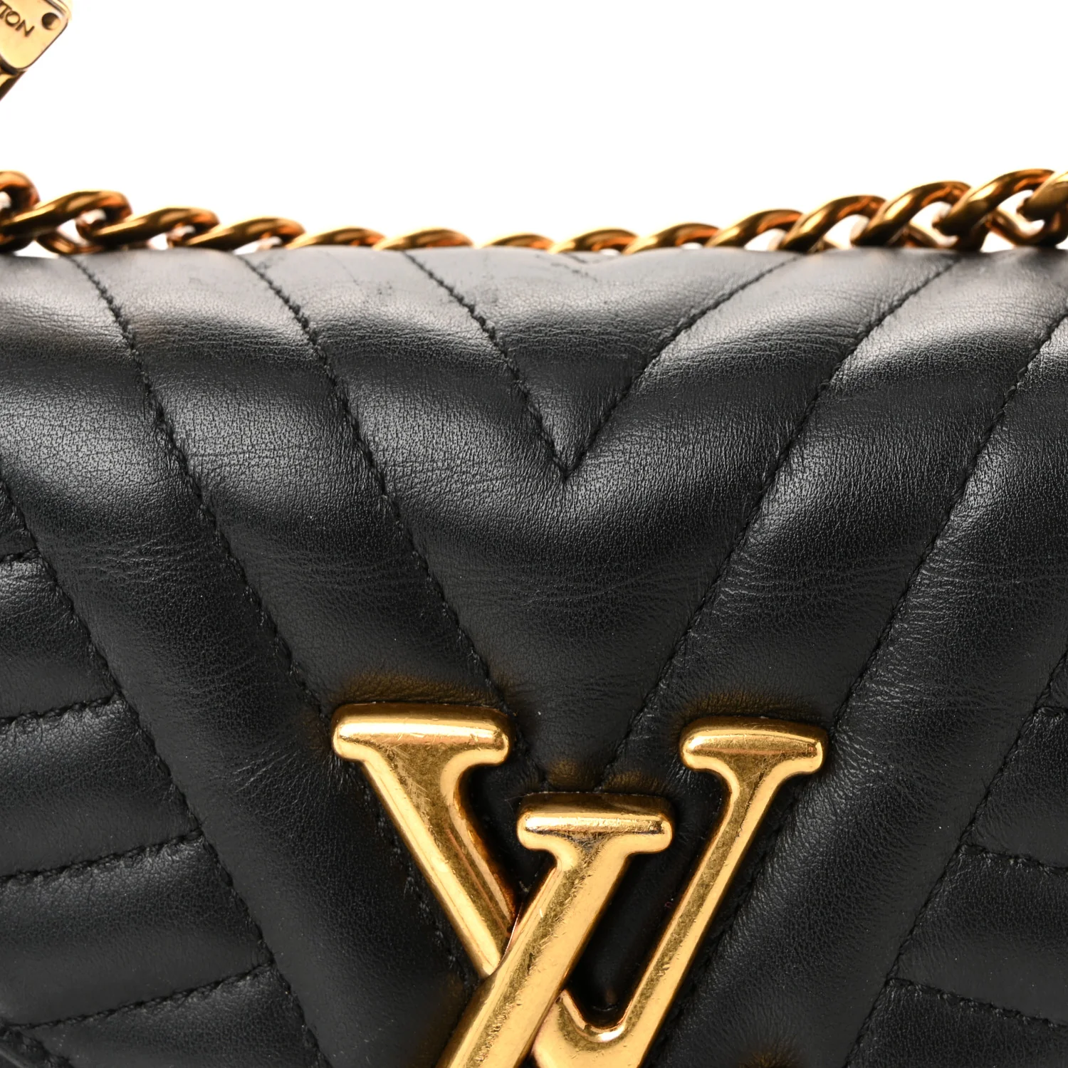 Calfskin New Wave Chain PM Black - Image 7