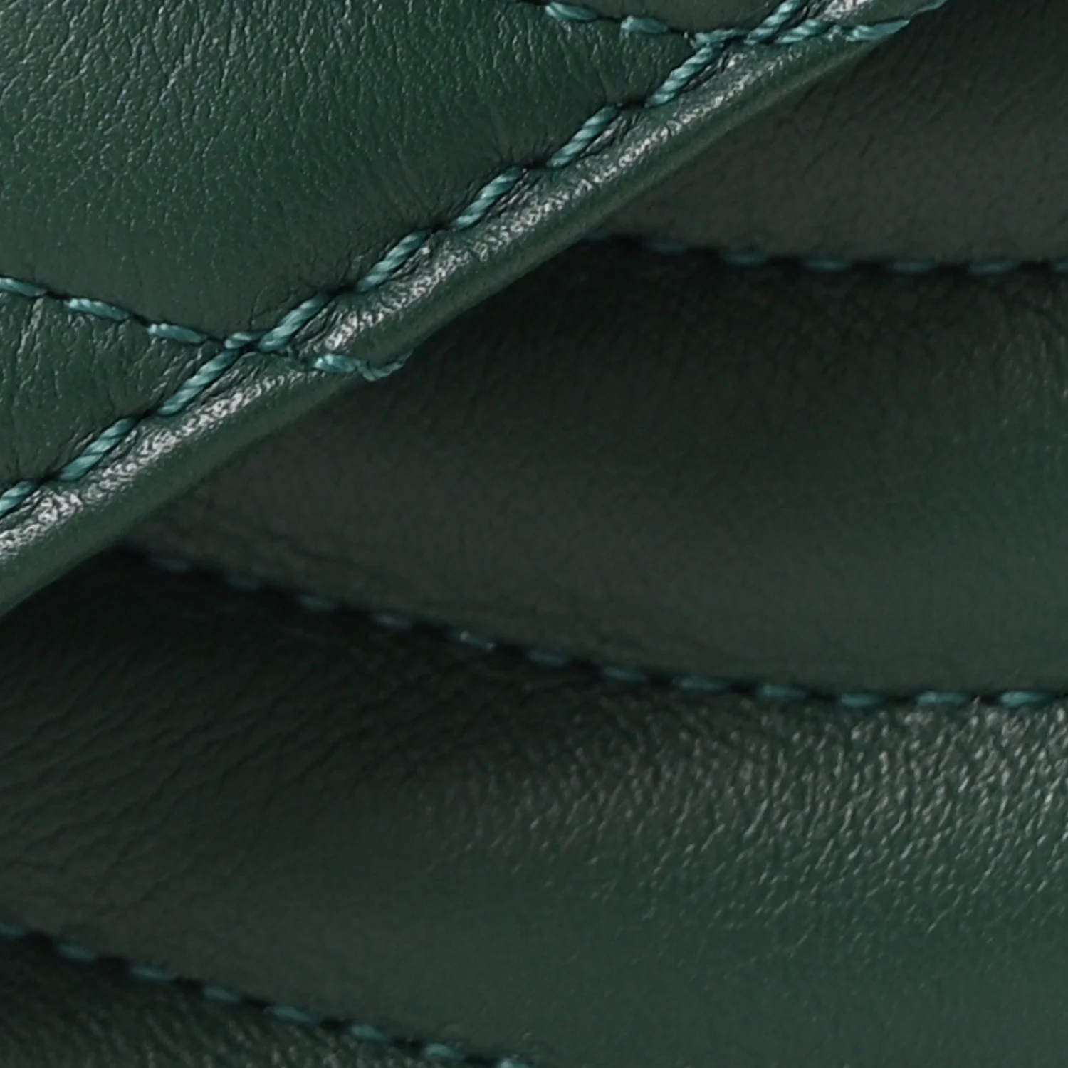 Calfskin New Wave Chain PM Emerald - Image 7
