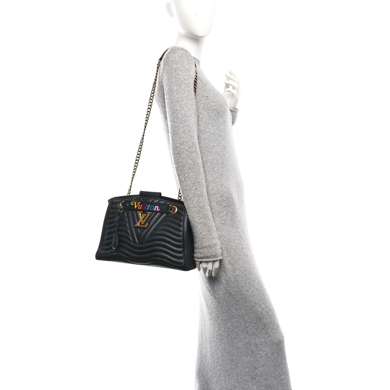 Calfskin New Wave Chain Tote Black - Image 2