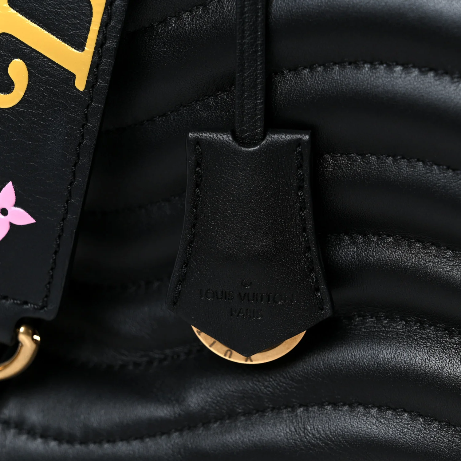 Calfskin New Wave Chain Tote Black - Image 8