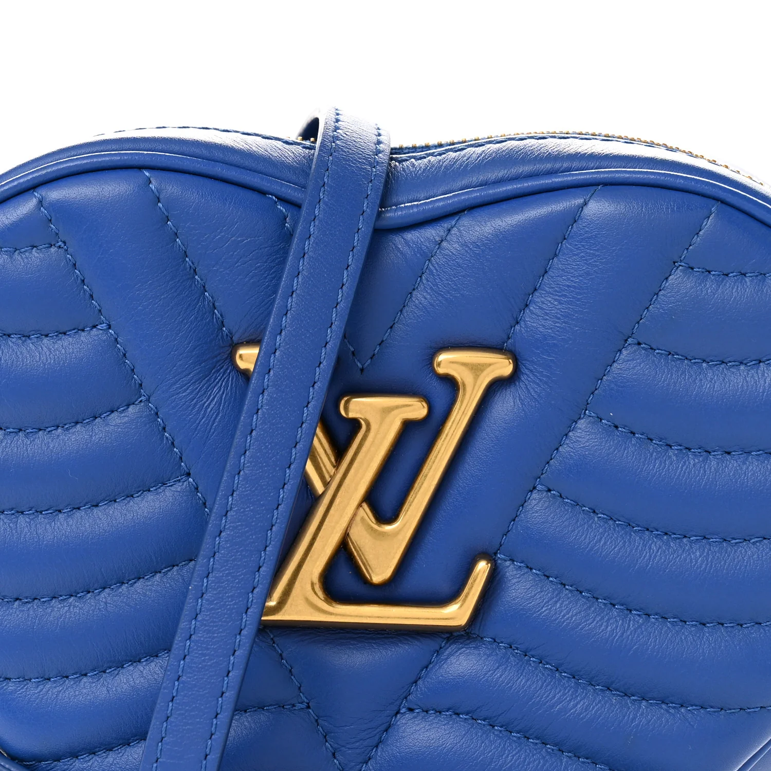 Calfskin New Wave Heart Bag Bleu Neon - Image 8