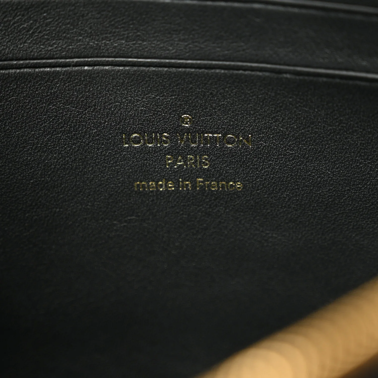 Calfskin New Wave Zipped Pochette Black - Image 6