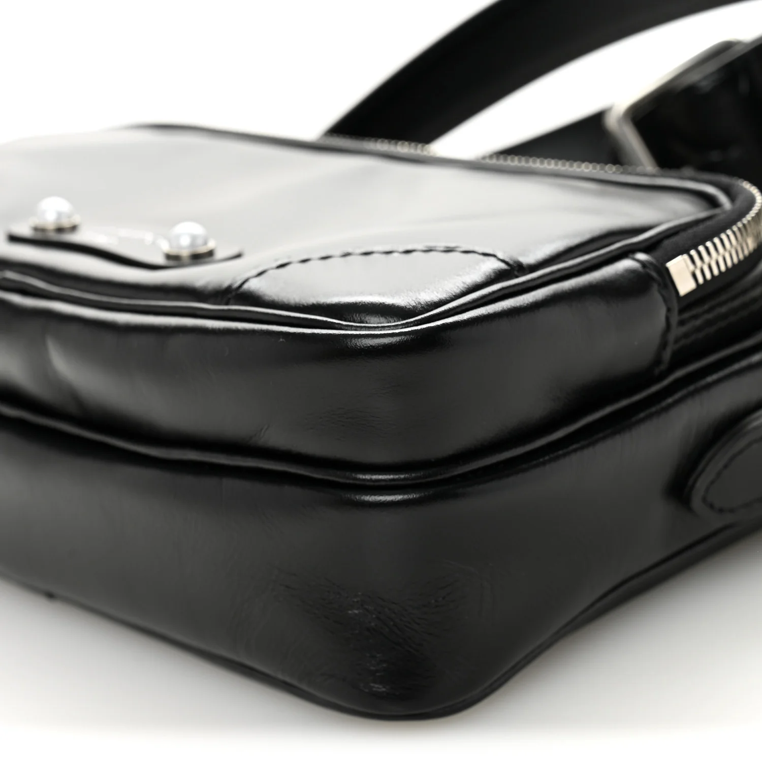 Calfskin Nil City Shoulder Bag Night Black - Image 10