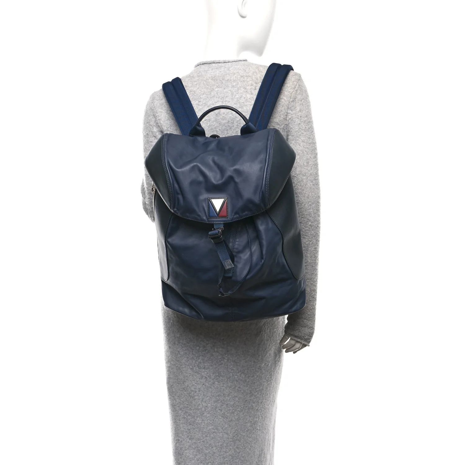 Calfskin Nylon V Line Pulse Backpack Navy - Image 2